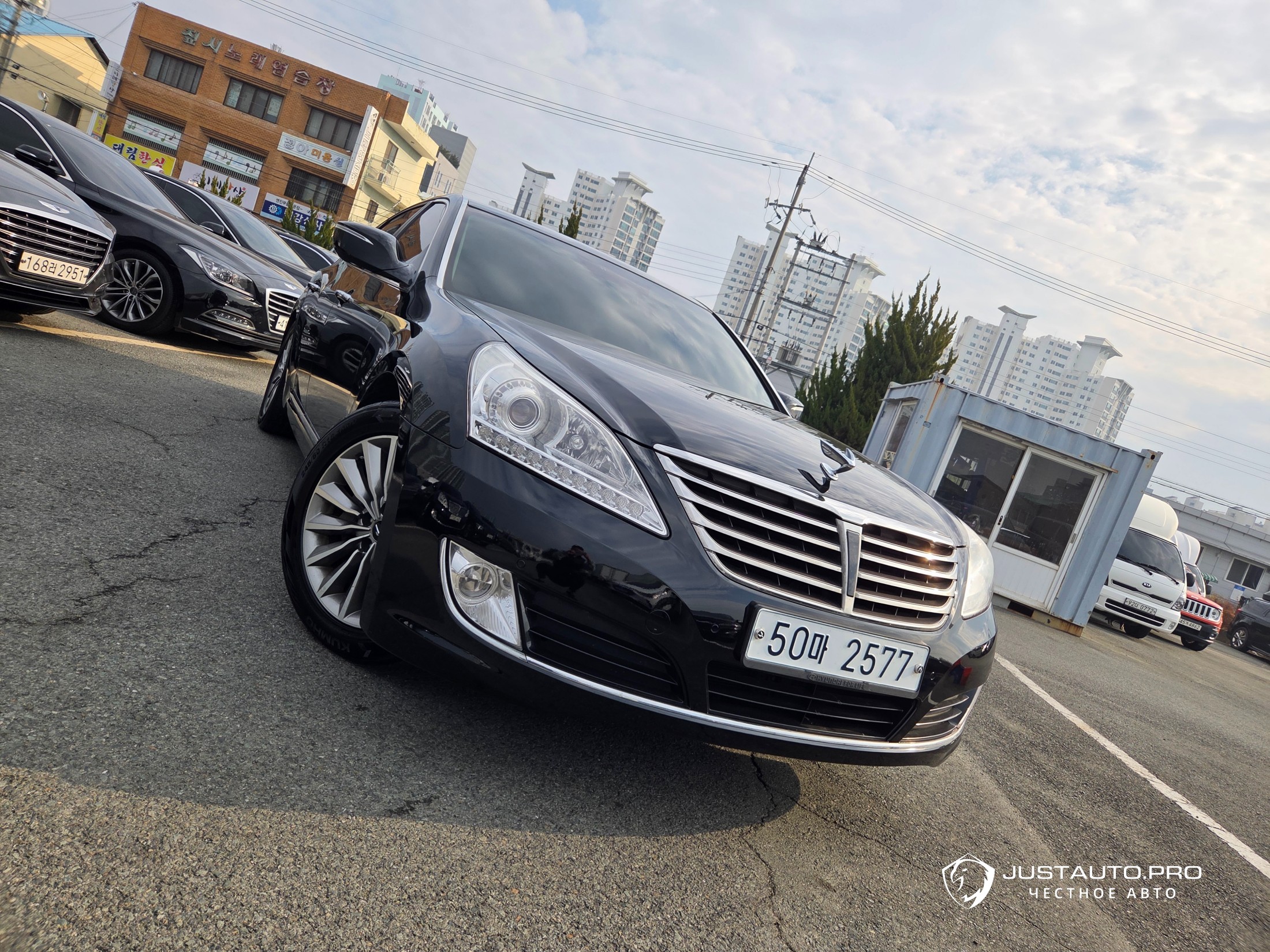 Автомобиль Hyundai Equus