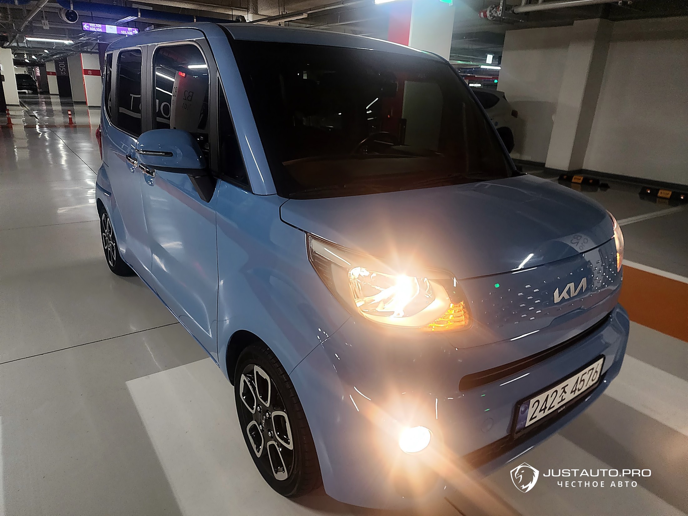 Автомобиль Kia RAY