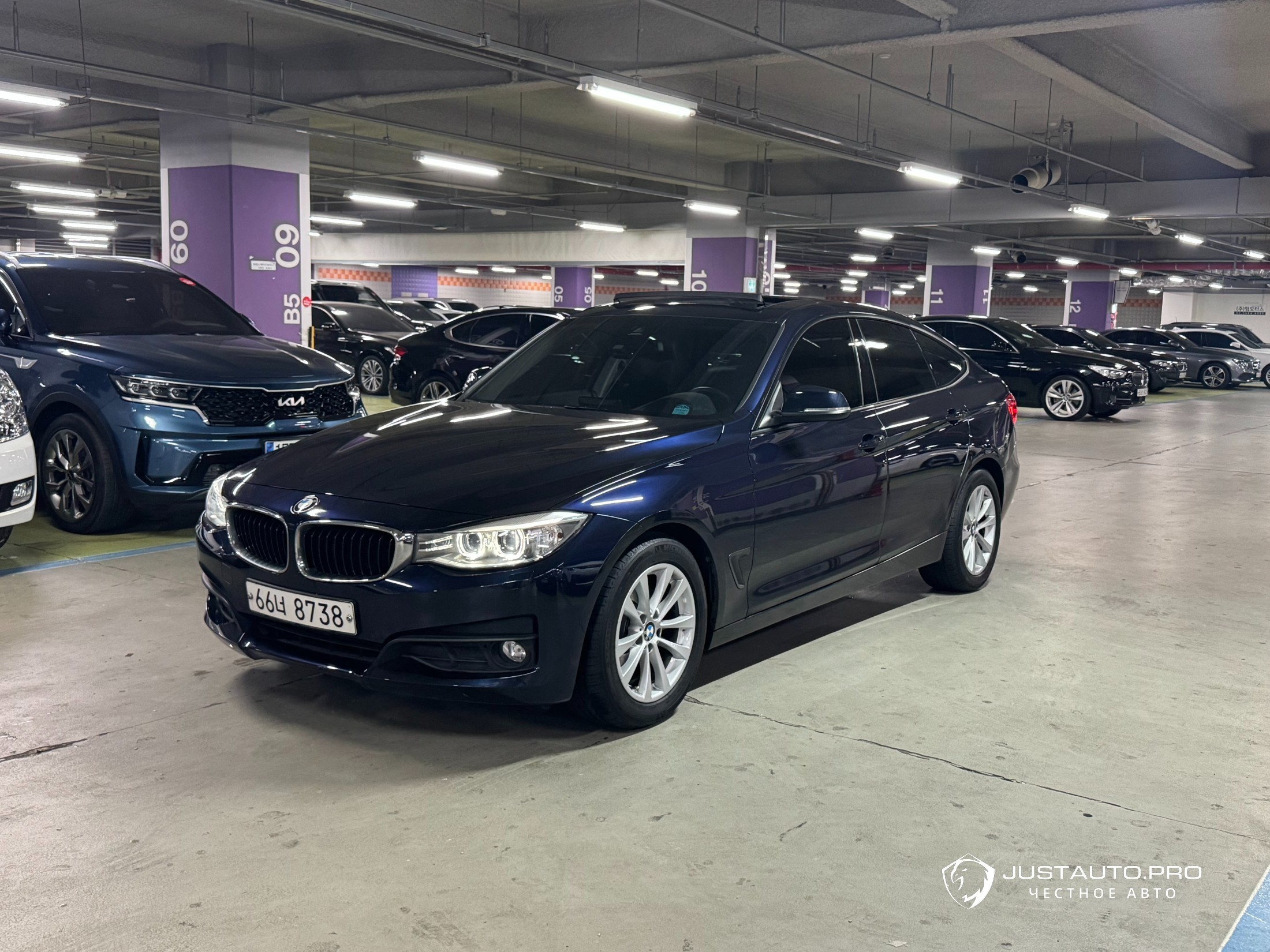 Автомобиль BMW Gran Turismo