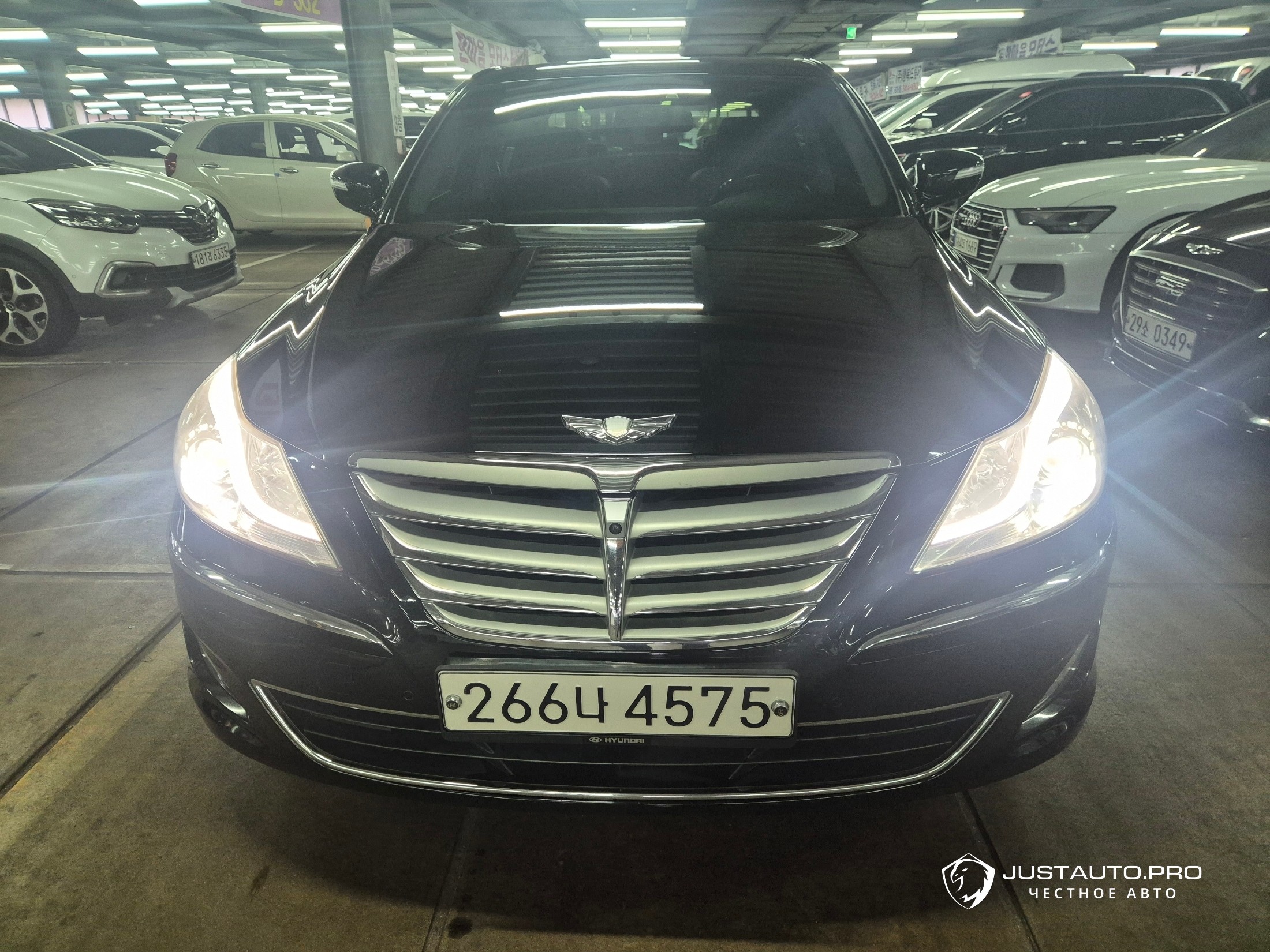 Автомобиль Hyundai Genesis