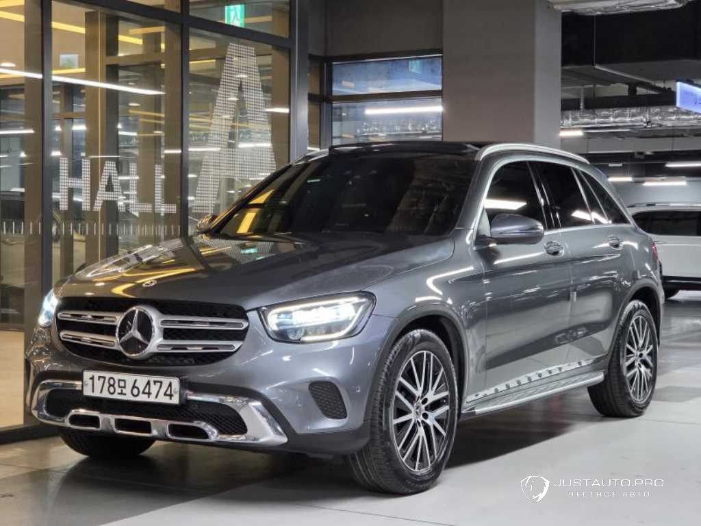 Автомобиль Mercedes-Benz GLC-Class