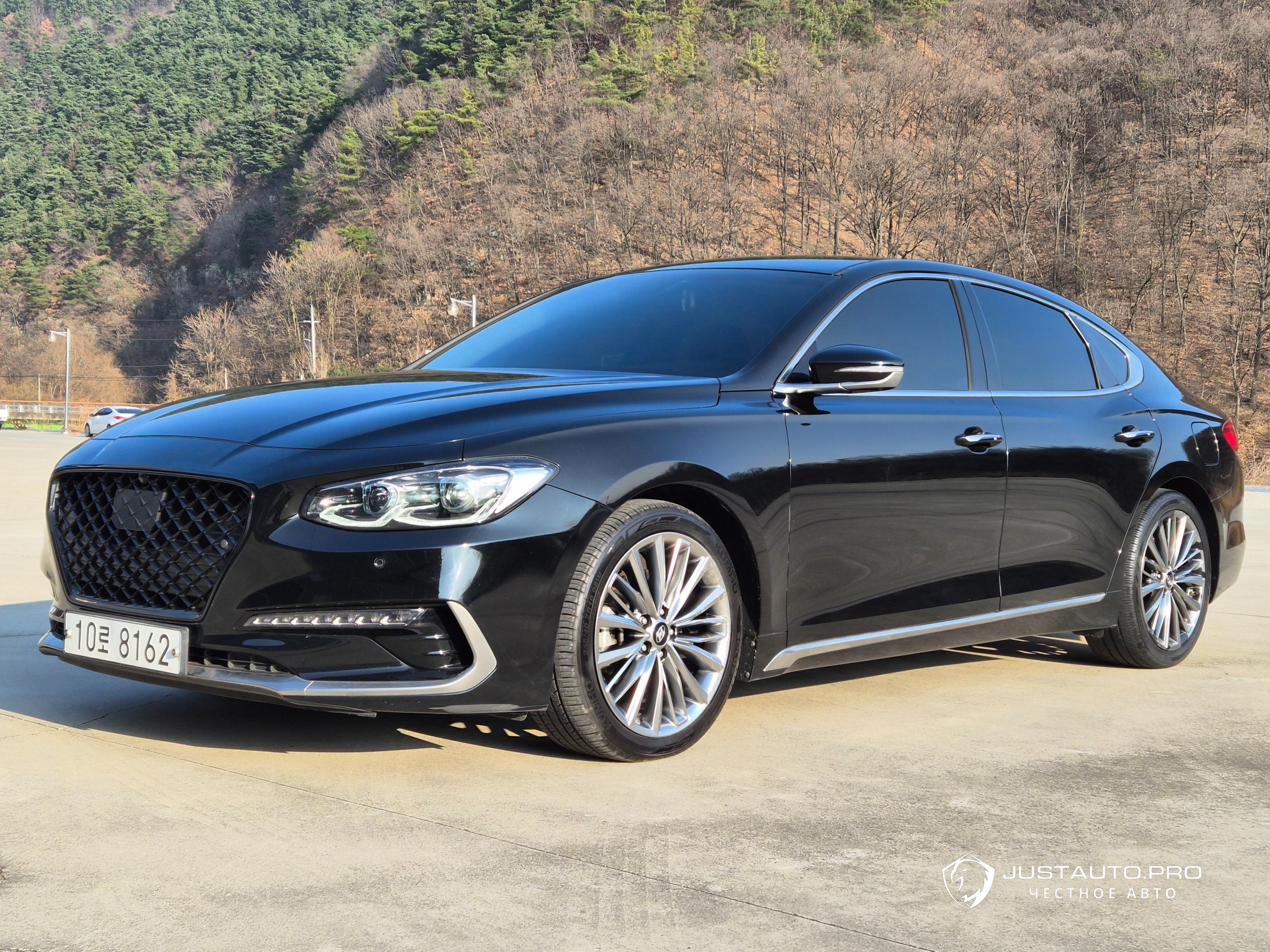 Автомобиль Hyundai Grandeur