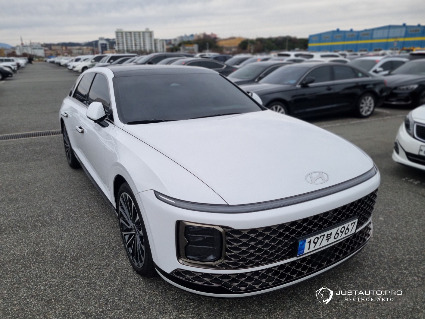 Автомобиль Hyundai Grandeur