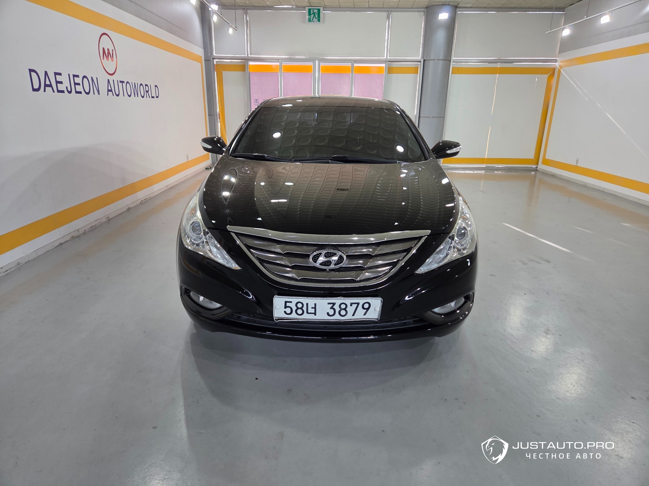 Автомобиль Hyundai Sonata