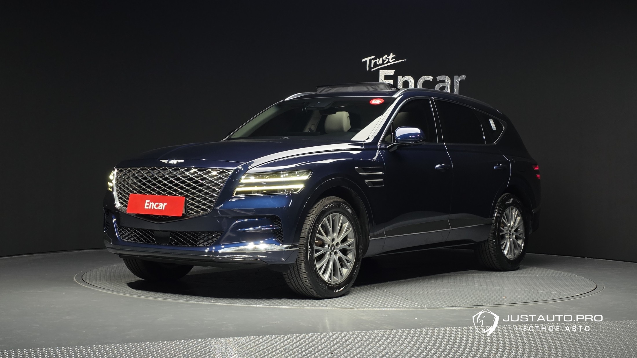 Автомобиль Genesis GV80