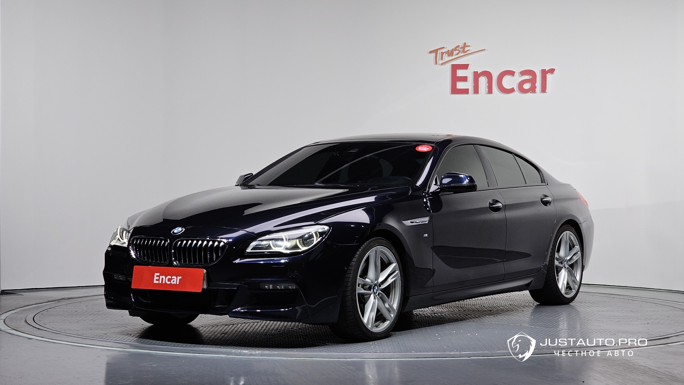 Автомобиль BMW 6-Series