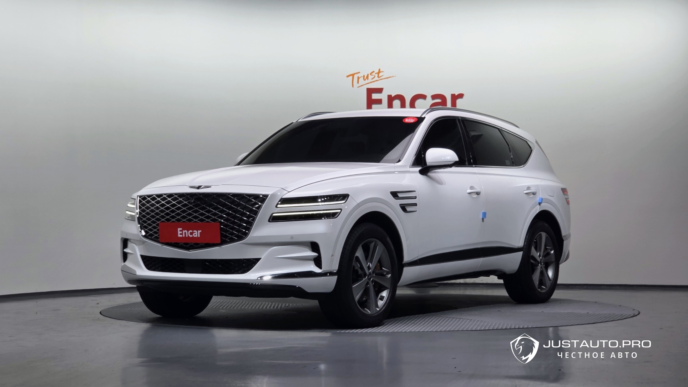 Автомобиль Genesis GV80