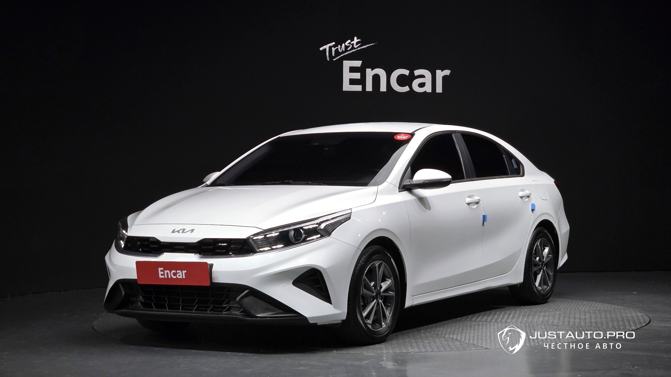 Автомобиль Kia K3