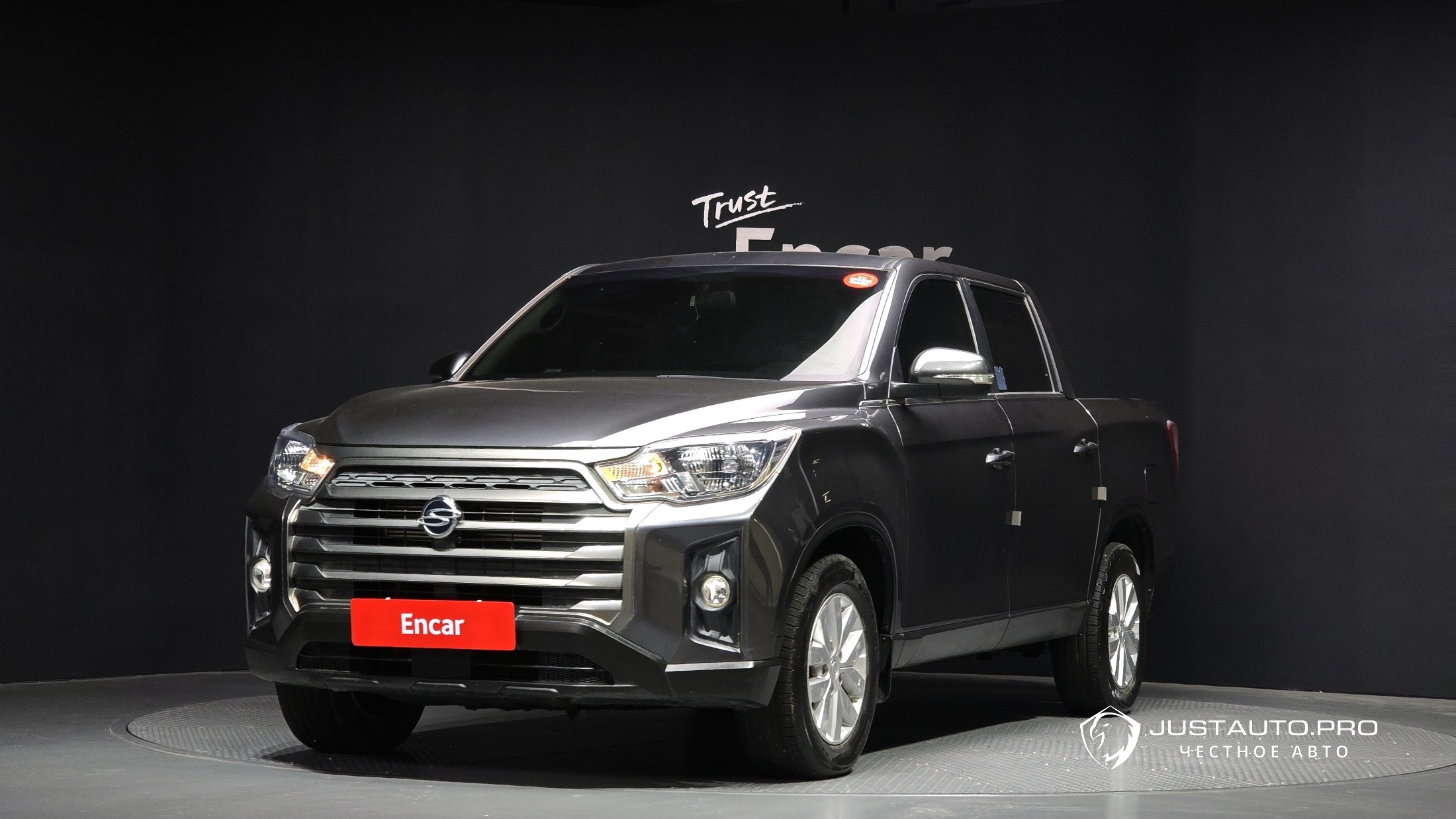 Автомобиль KG_Mobility_Ssangyong Rexton