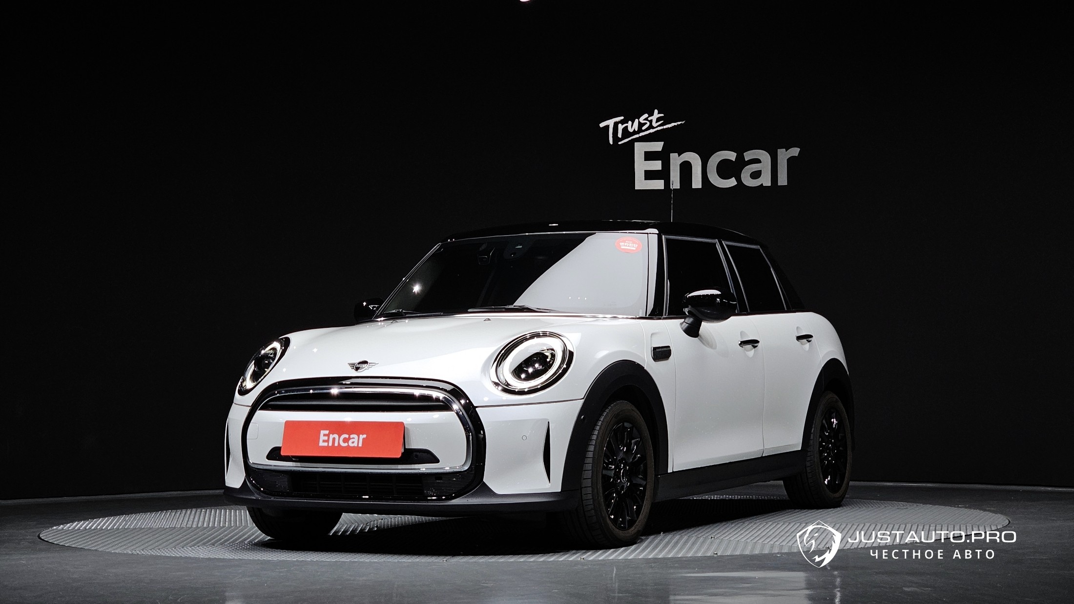 Автомобиль Mini Cooper