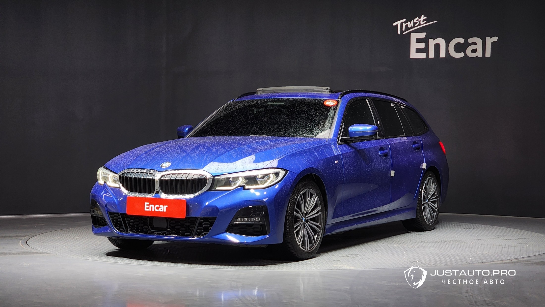 Автомобиль BMW 3-Series