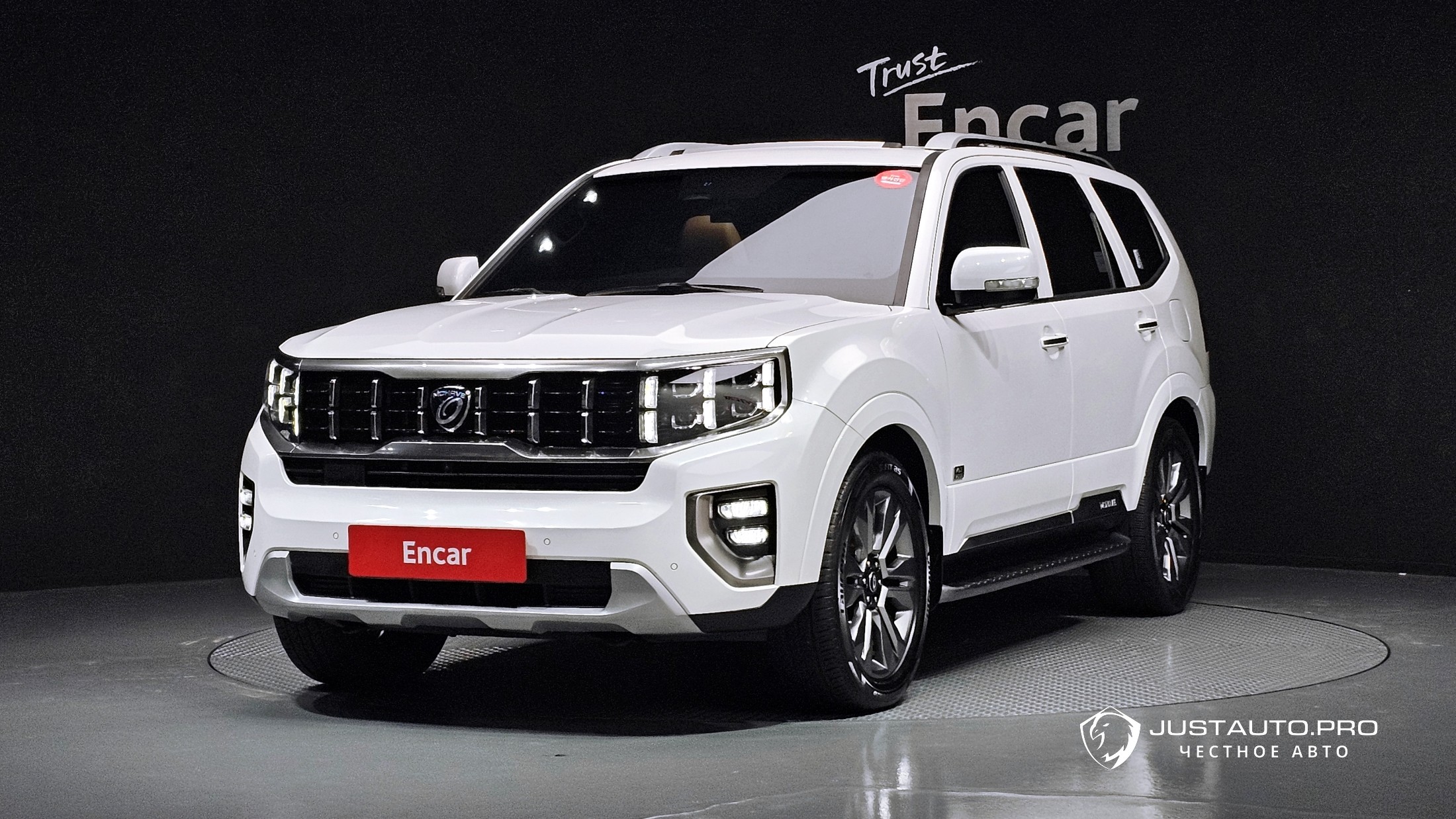 Автомобиль Kia Mohave