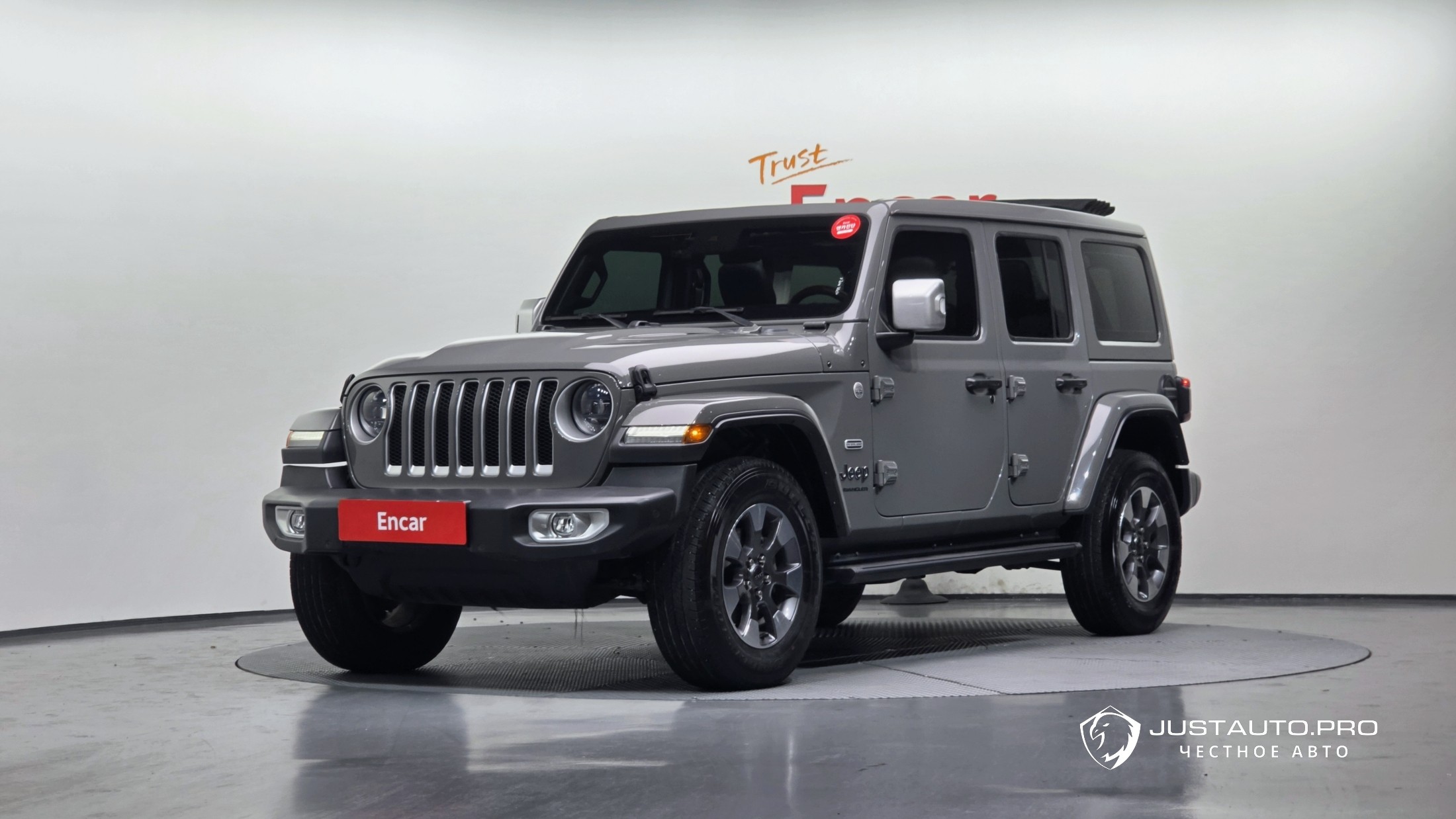 Автомобиль Jeep Wrangler
