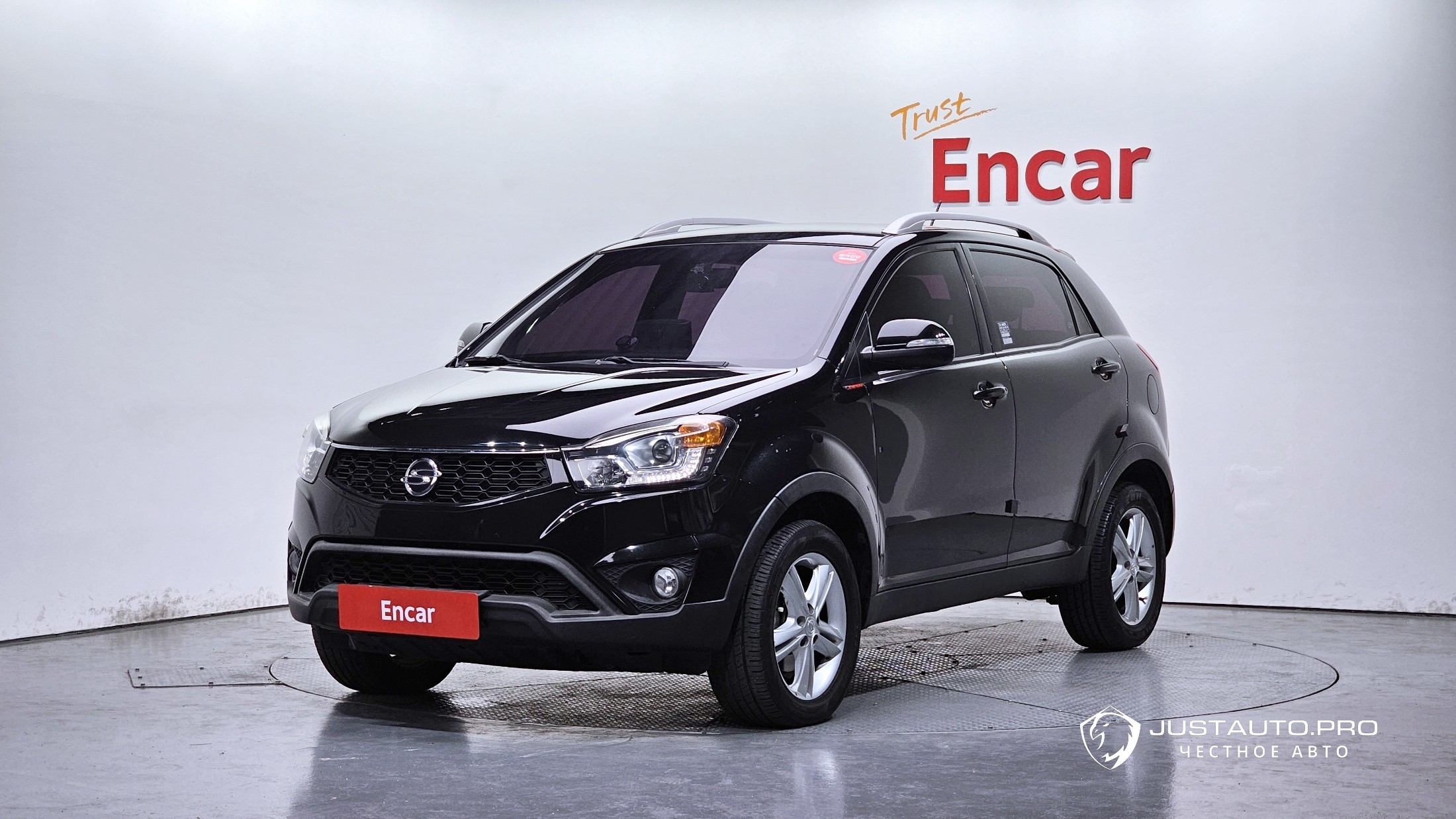 Автомобиль KG_Mobility_Ssangyong KORANDO