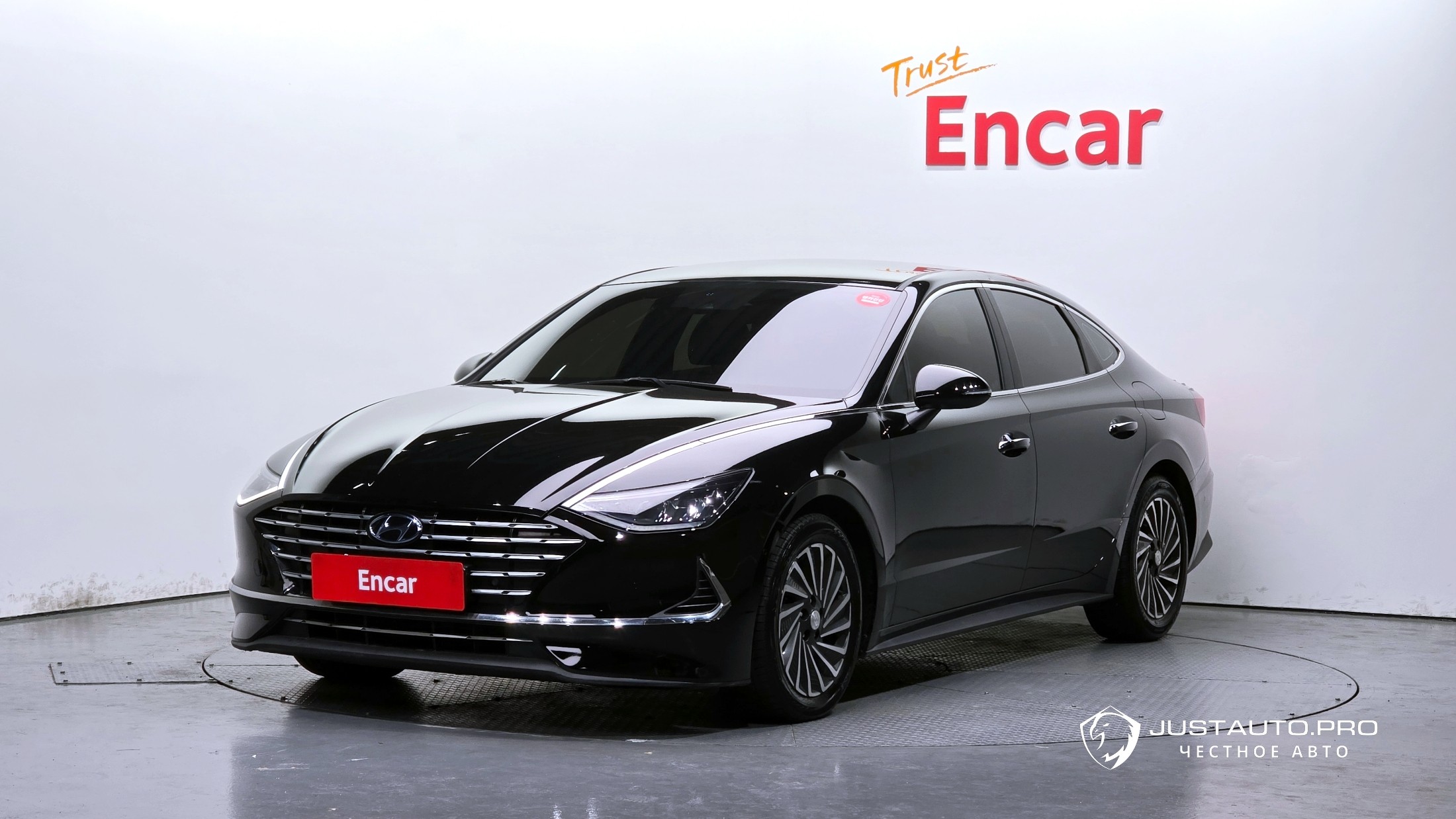 Автомобиль Hyundai Sonata