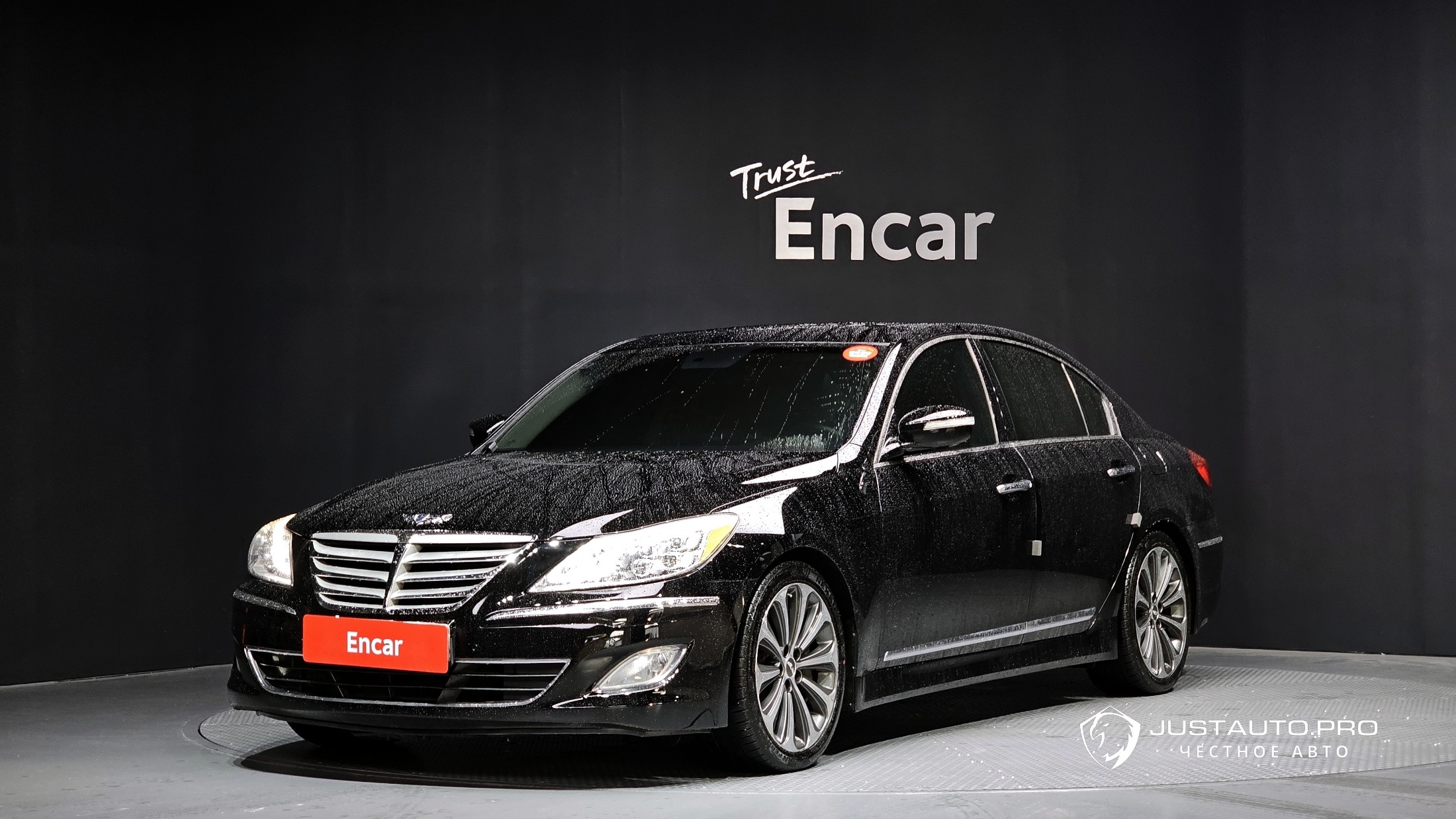 Автомобиль Hyundai Genesis