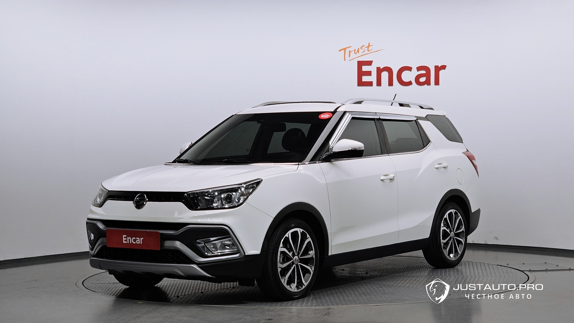 Автомобиль KG_Mobility_Ssangyong TIBOLI
