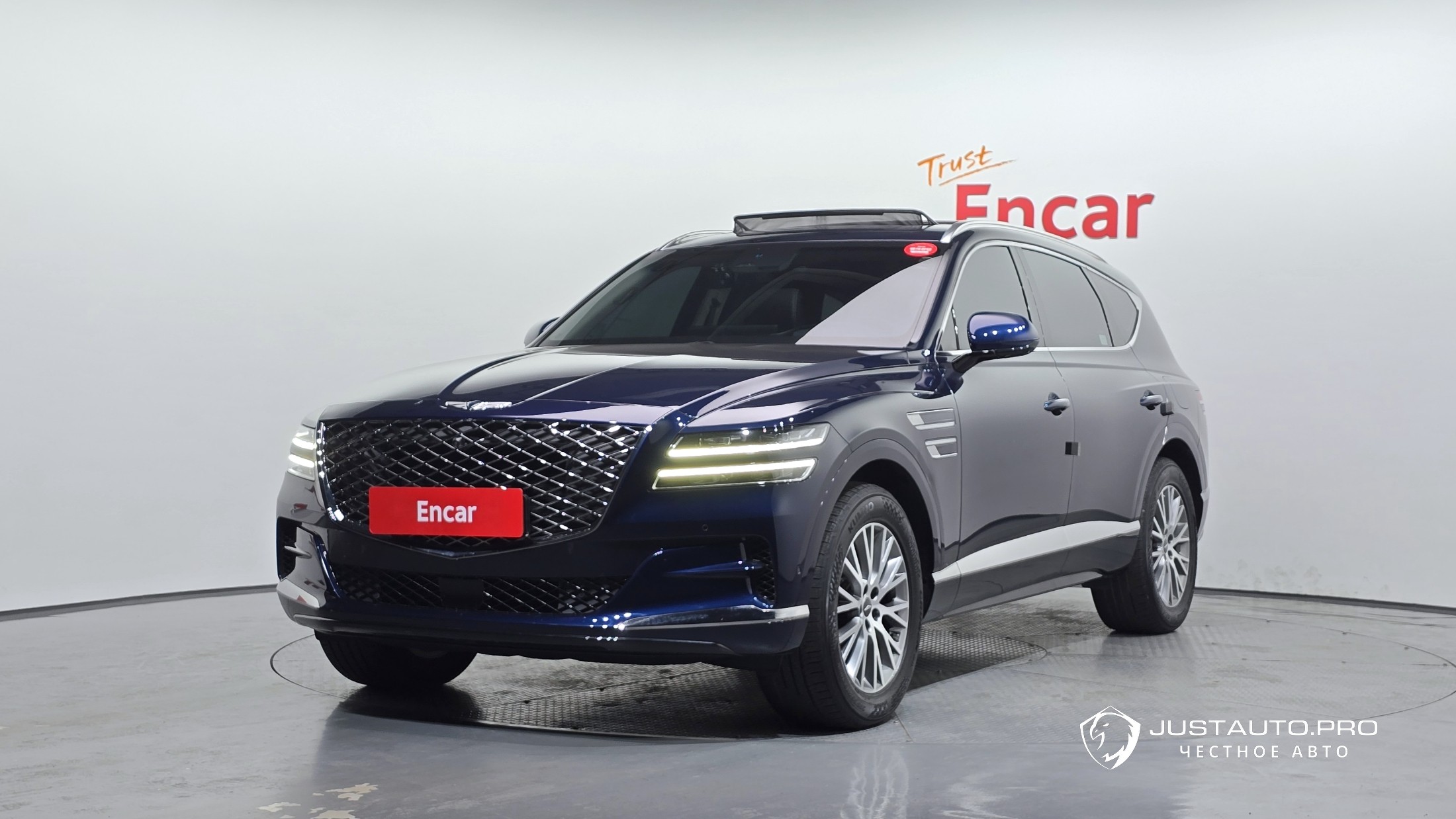 Автомобиль Genesis GV80