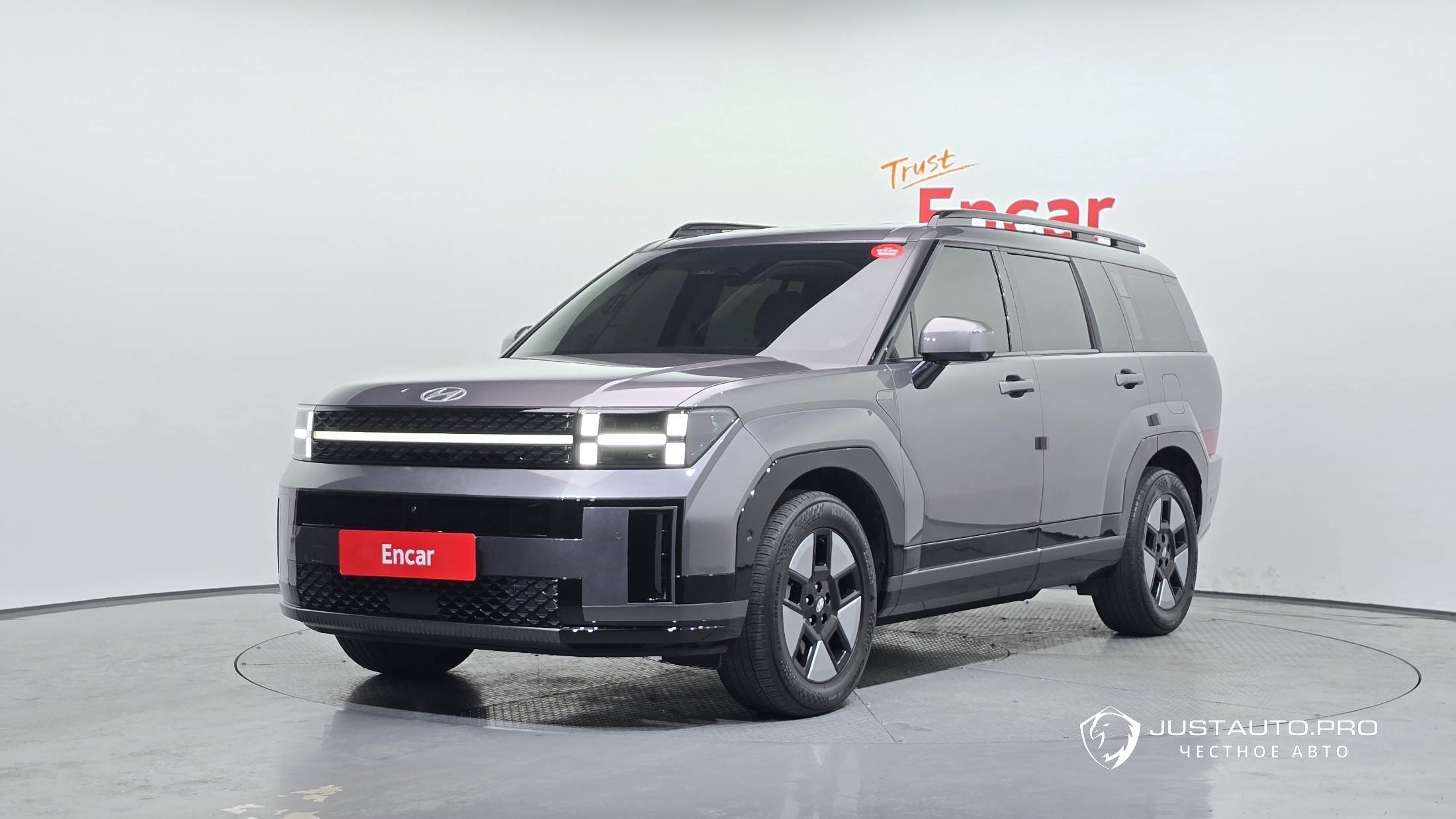 Автомобиль Hyundai Santafe