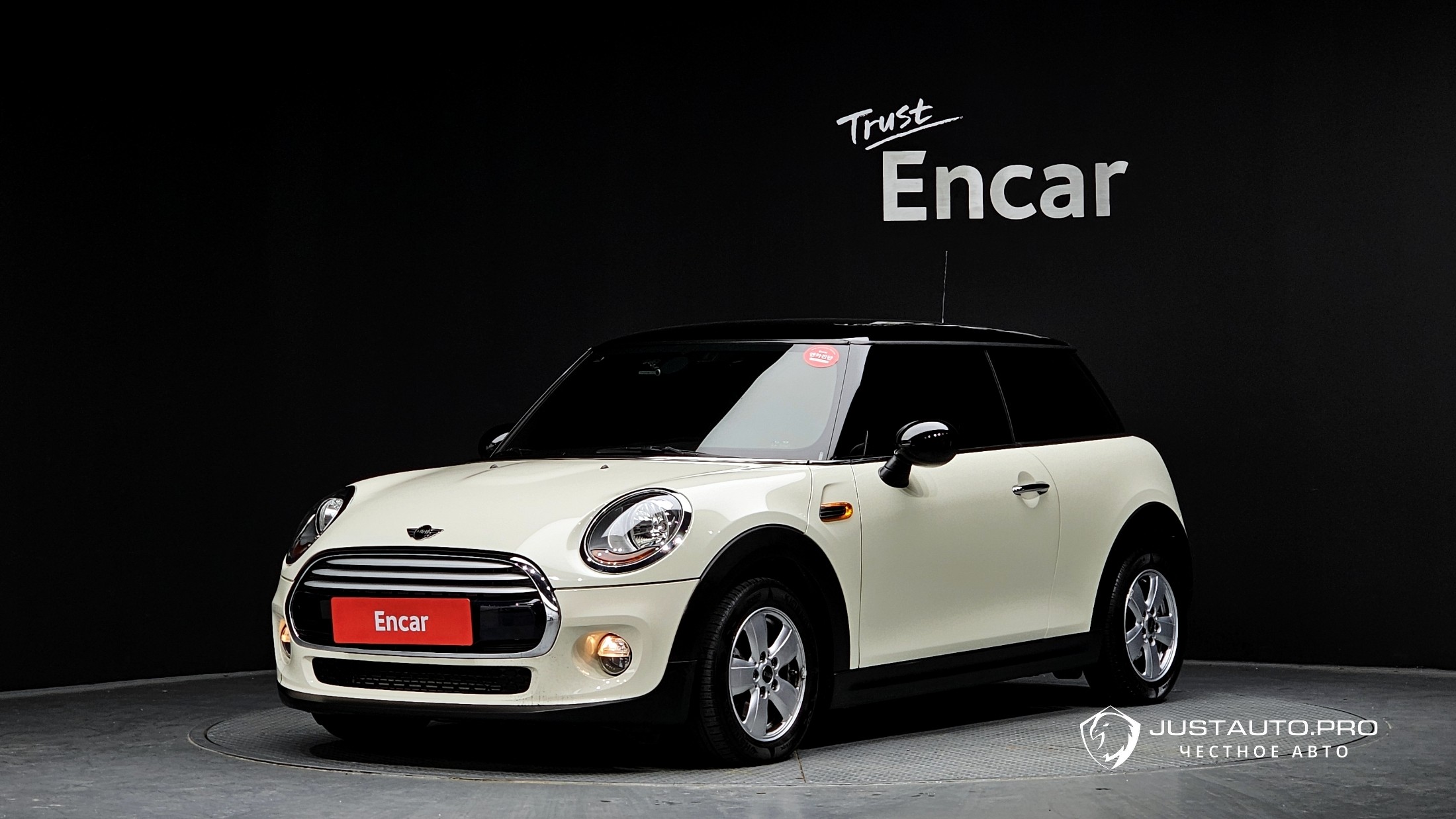 Автомобиль Mini Cooper