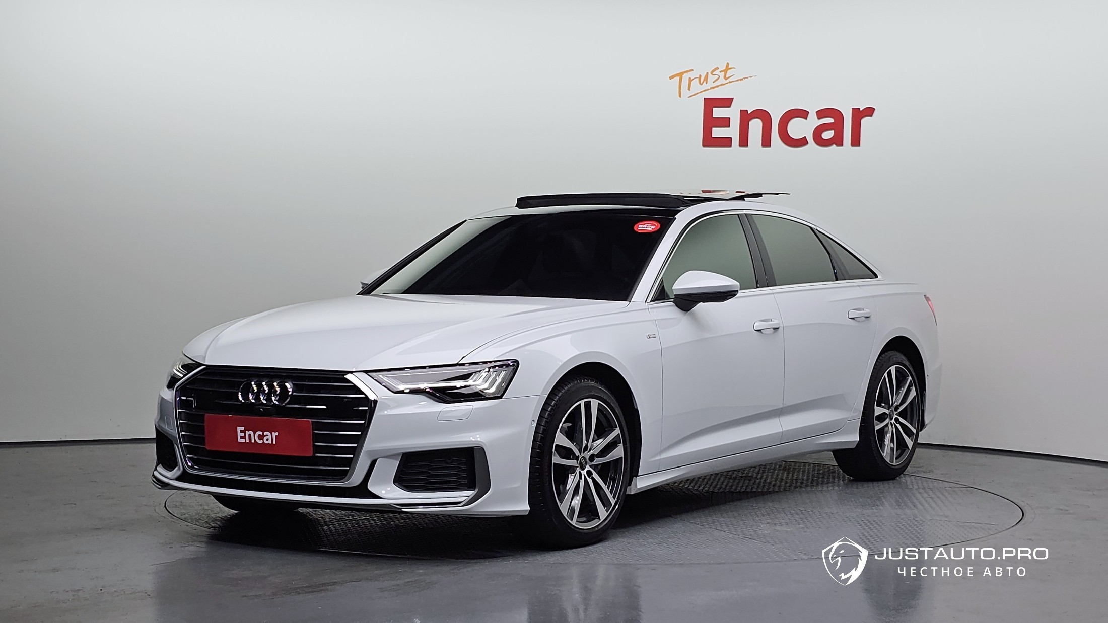 Автомобиль Audi A6