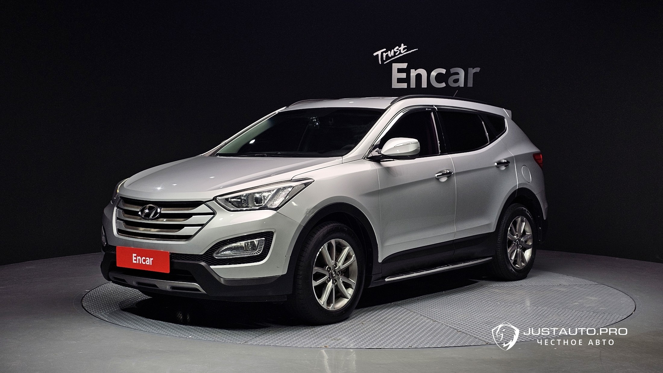 Автомобиль Hyundai Santafe