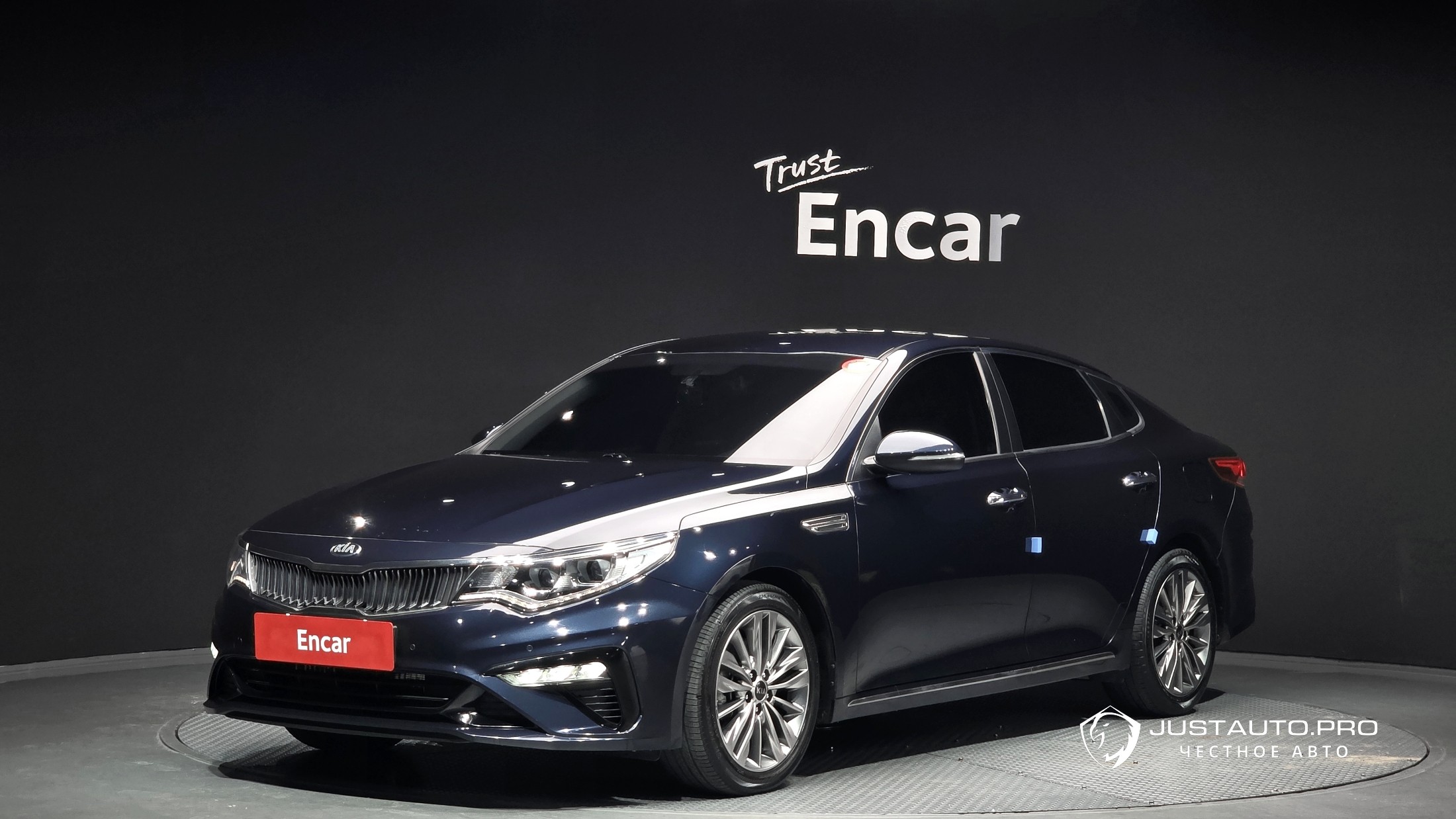 Автомобиль Kia K5