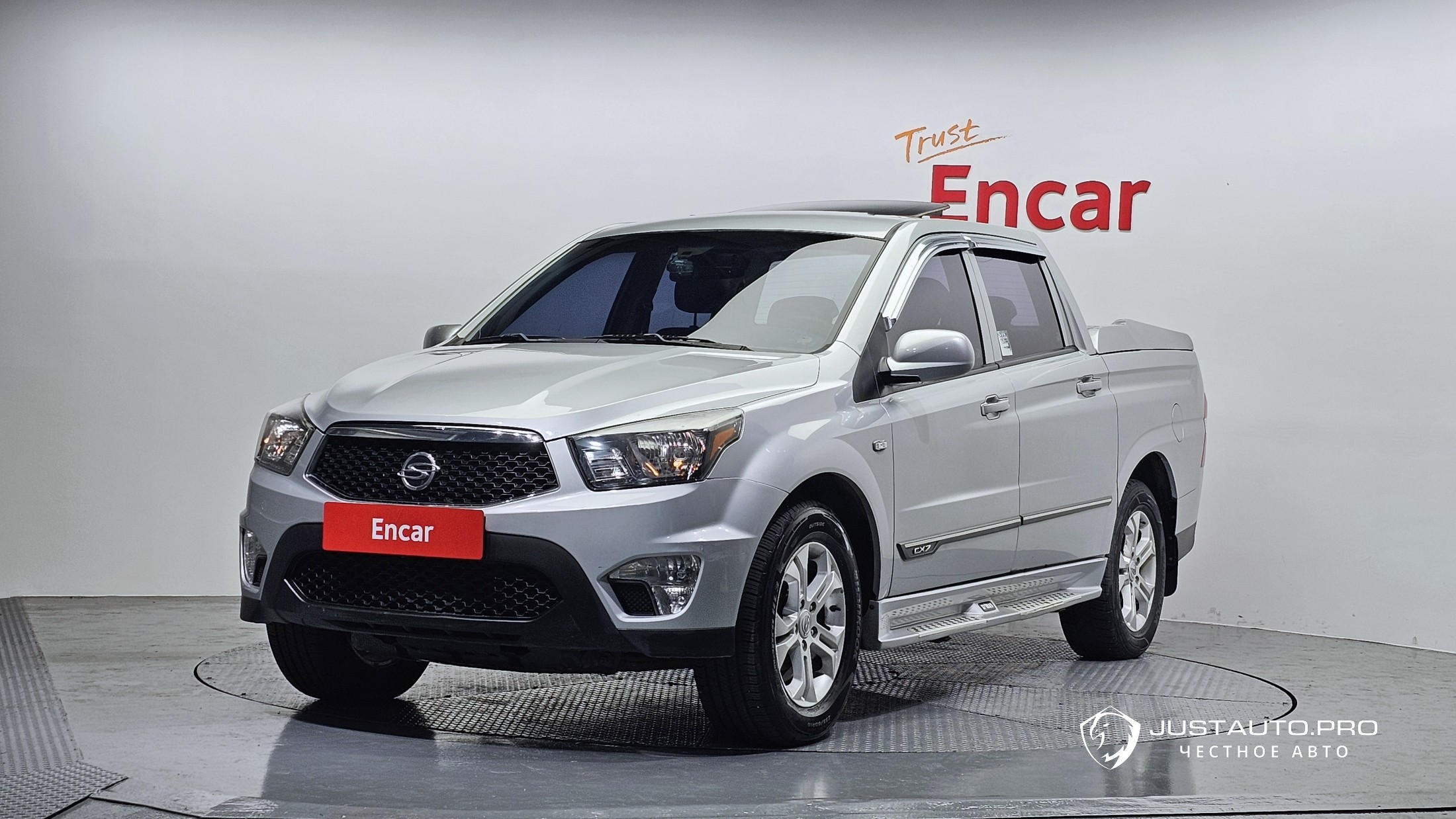Автомобиль KG_Mobility_Ssangyong KORANDO