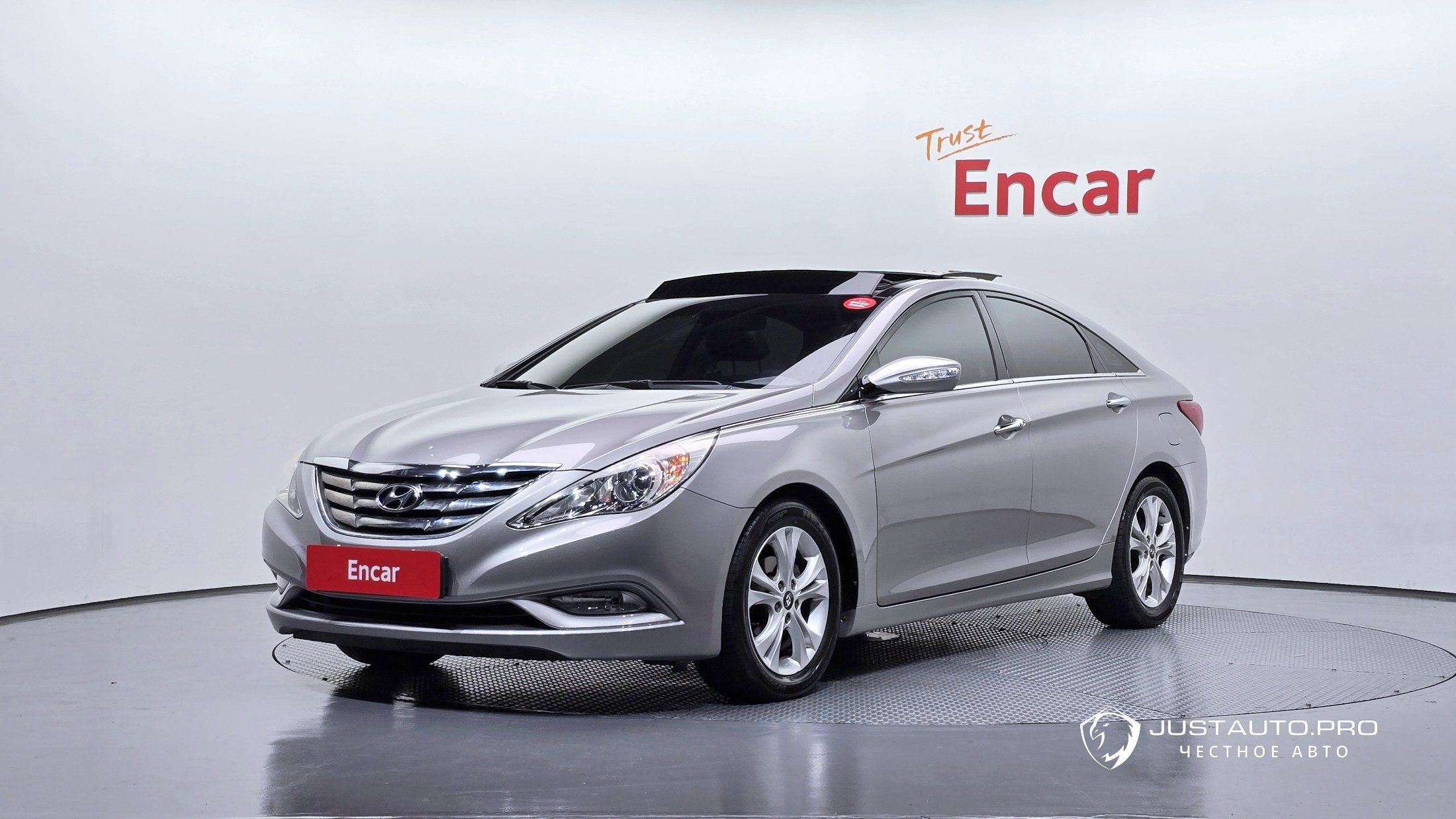 Автомобиль Hyundai Sonata