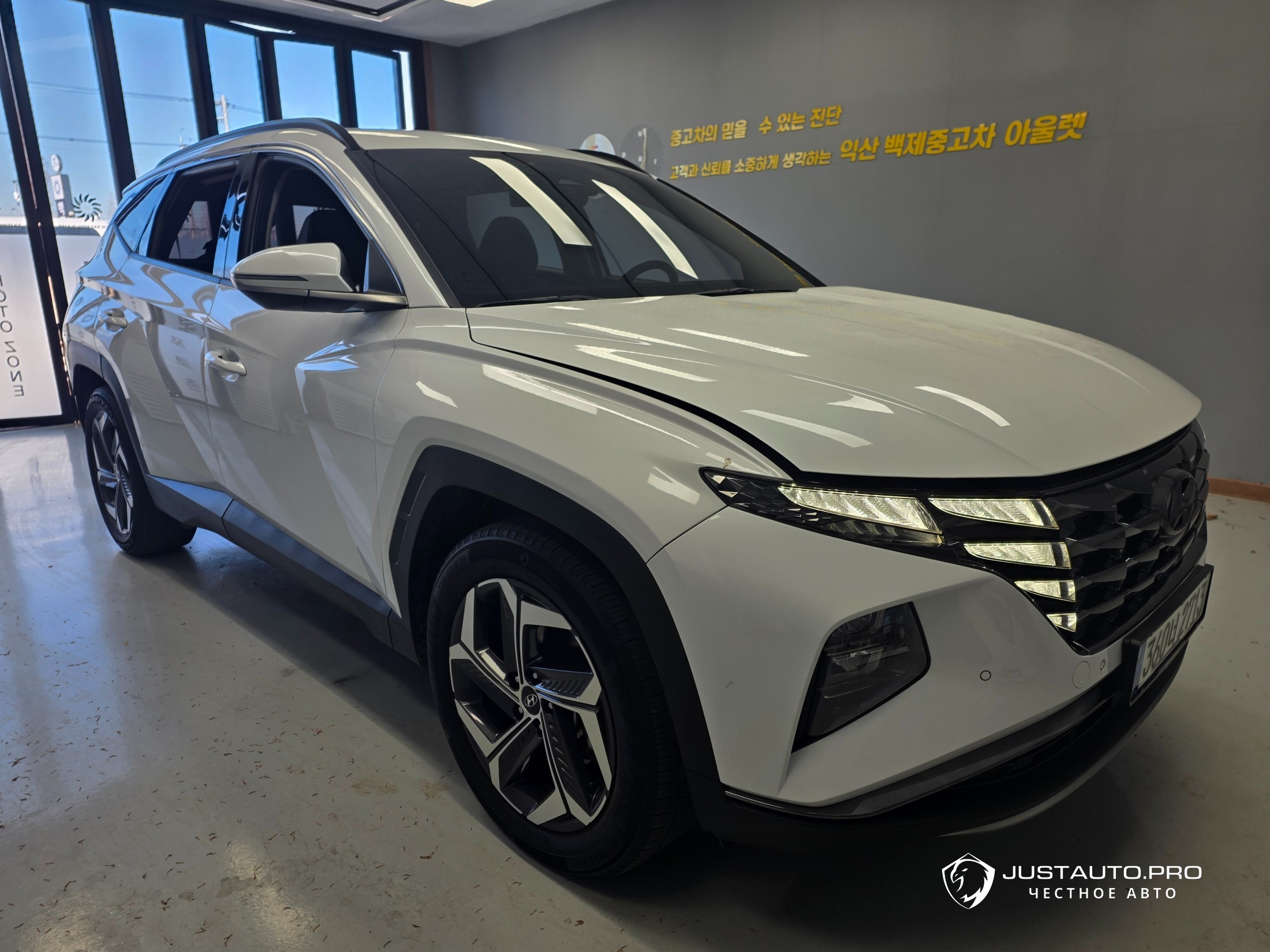 Автомобиль Hyundai Tucson