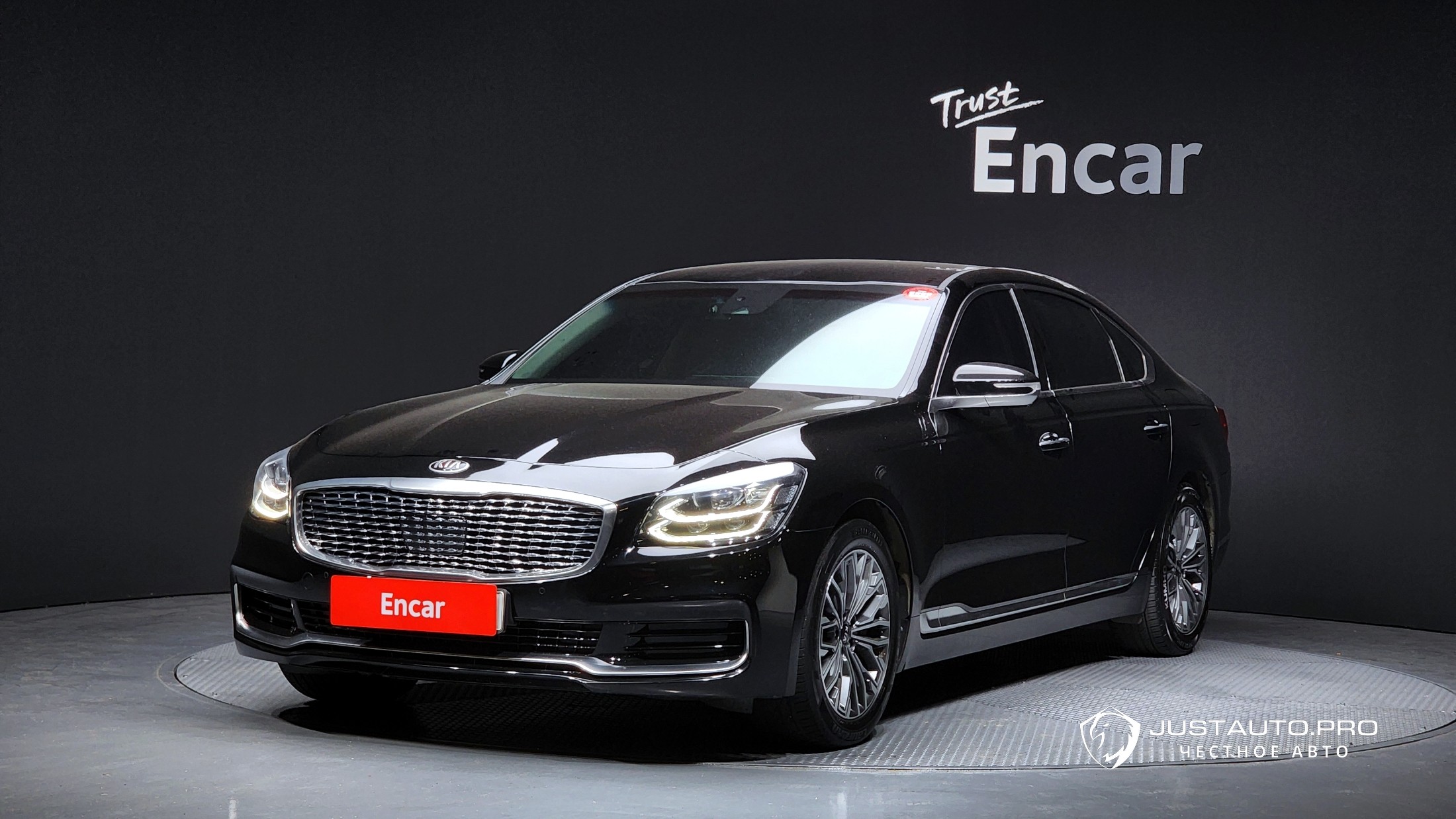 Автомобиль Kia K9