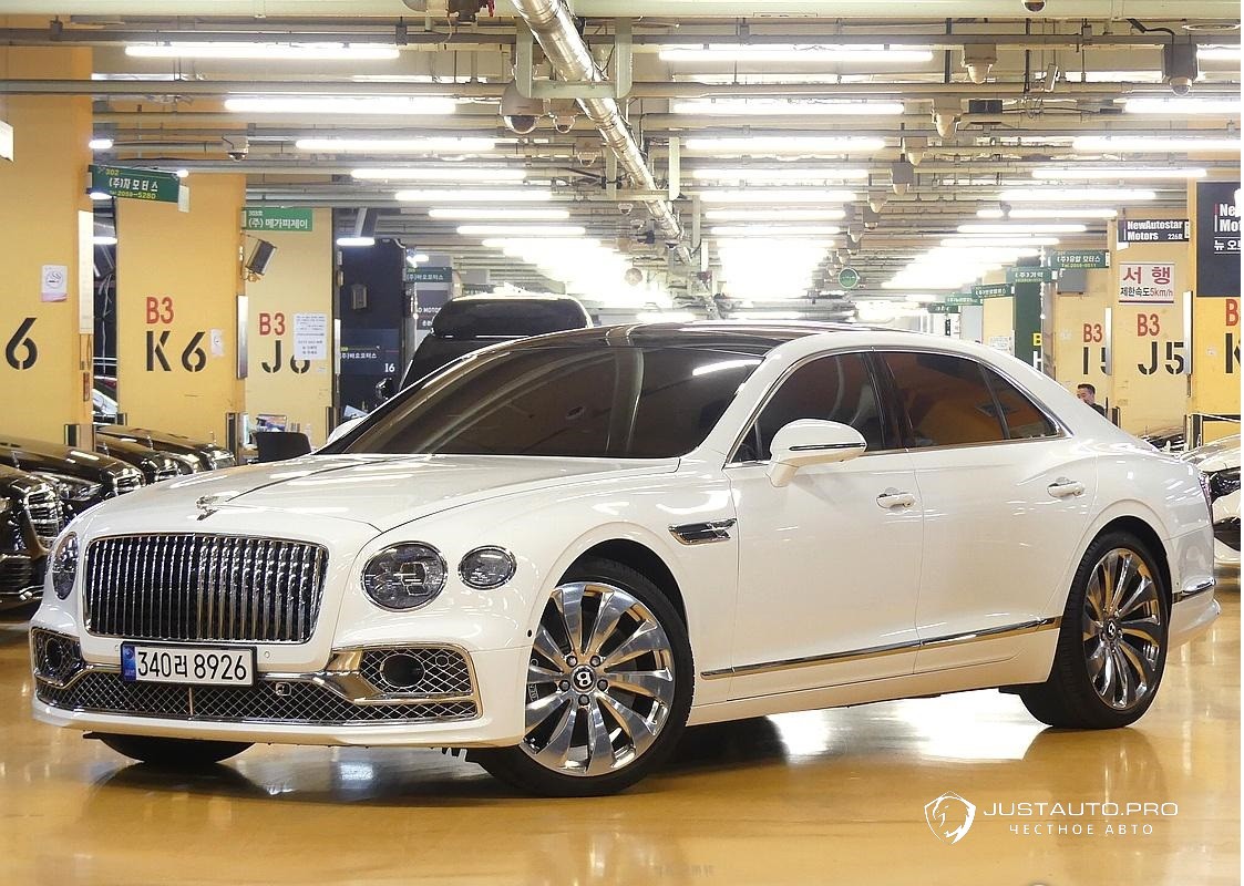 Автомобиль Bentley Flying Spur