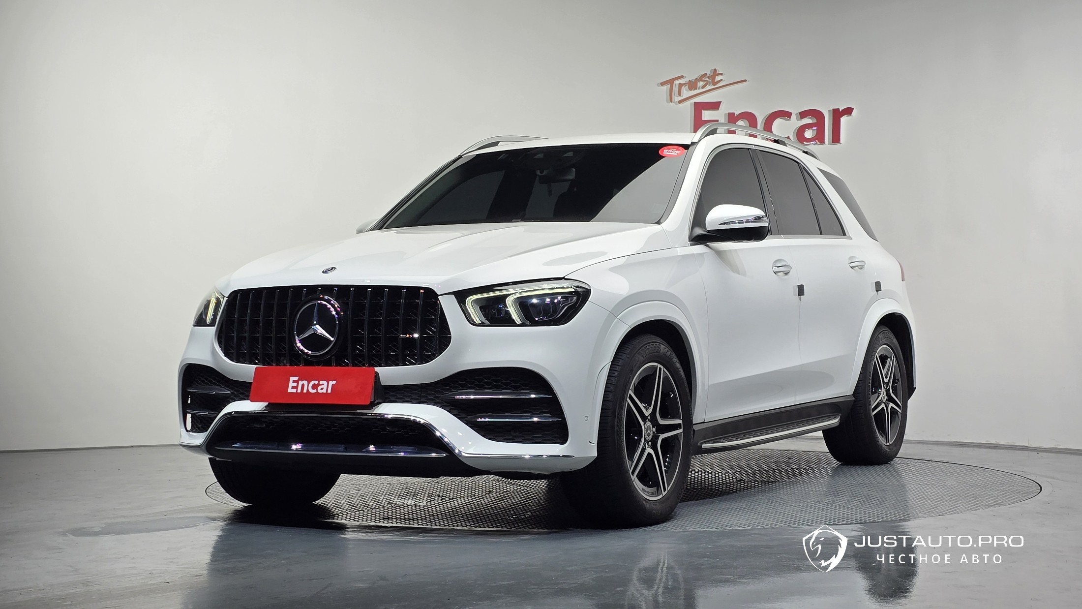 Автомобиль Mercedes-Benz GLE-Class