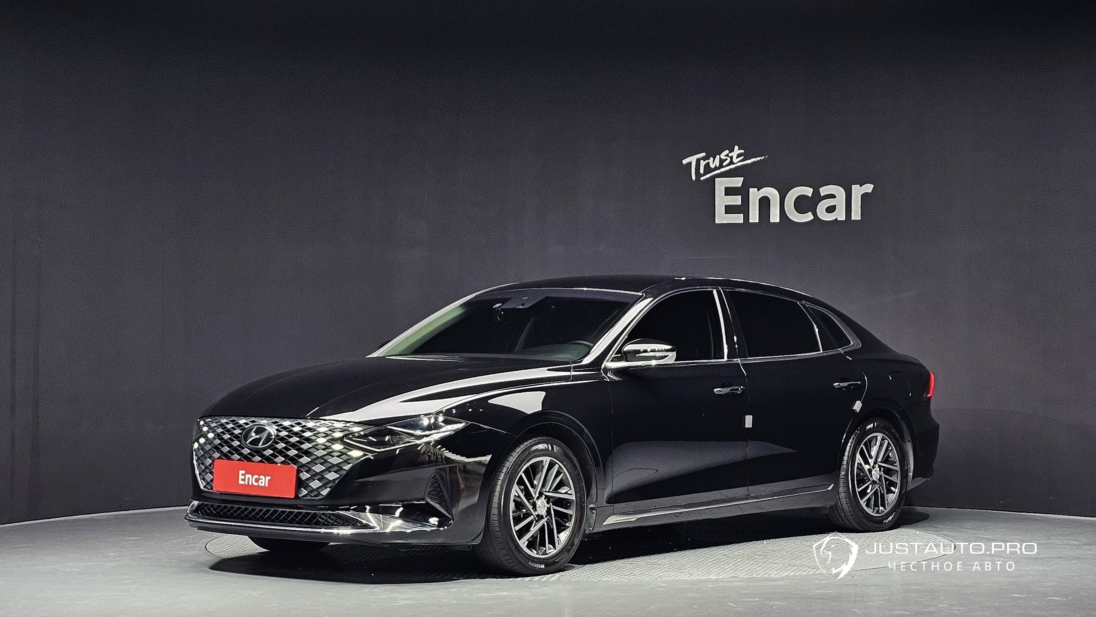 Автомобиль Hyundai Grandeur