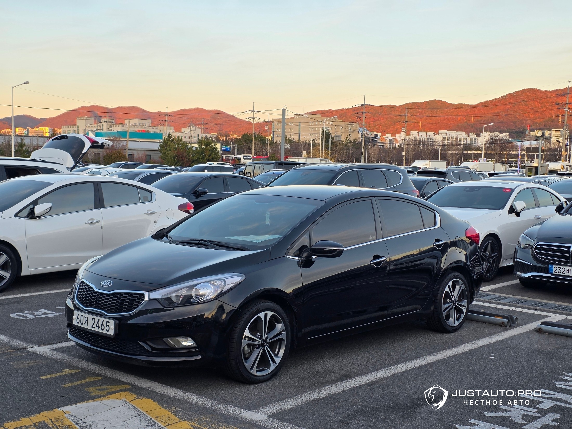 Автомобиль Kia K3