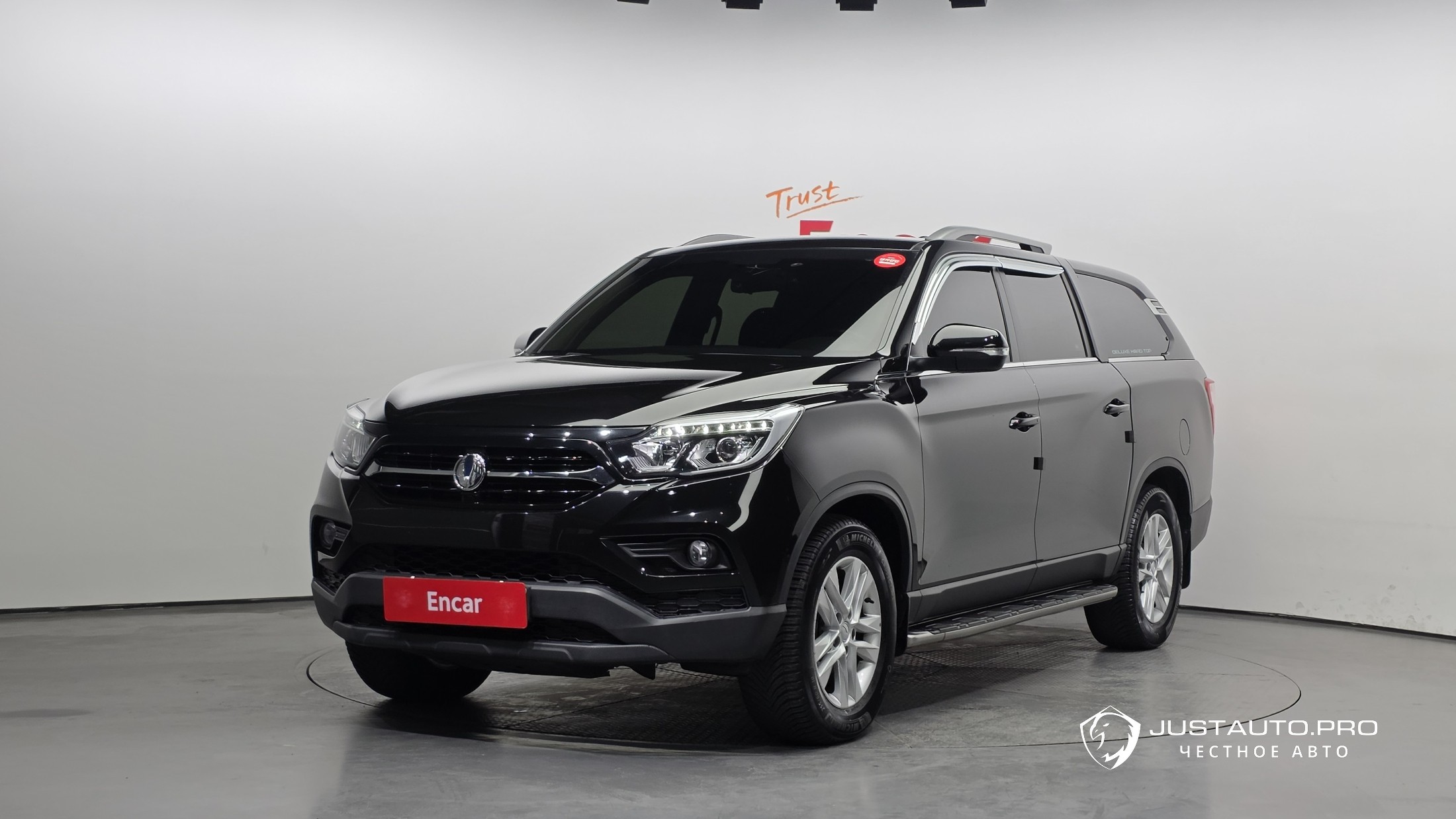 Автомобиль KG_Mobility_Ssangyong Rexton