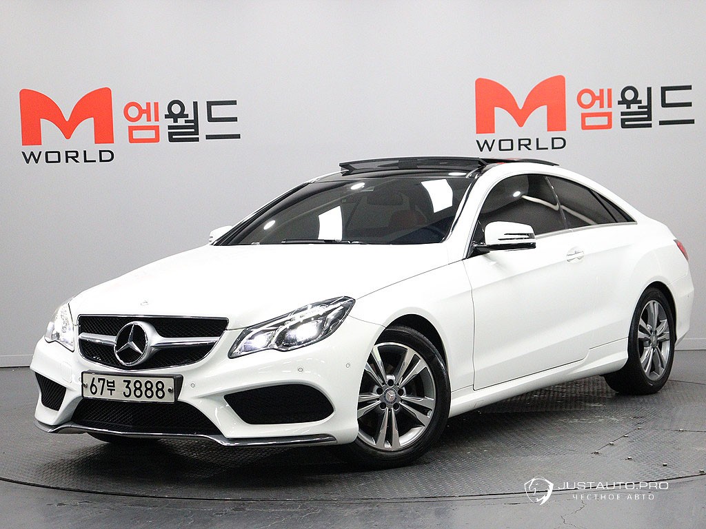 Автомобиль Mercedes-Benz E-Class