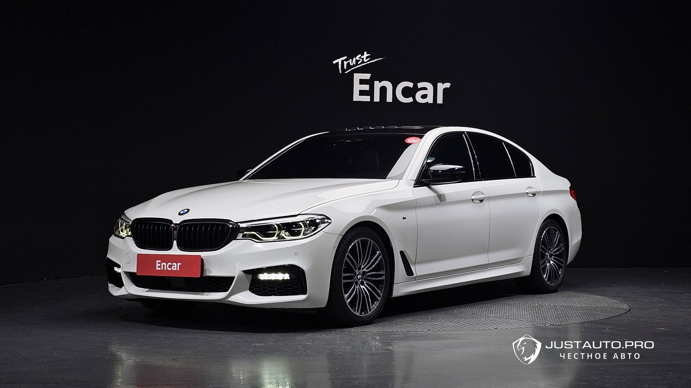 Автомобиль BMW 5-Series