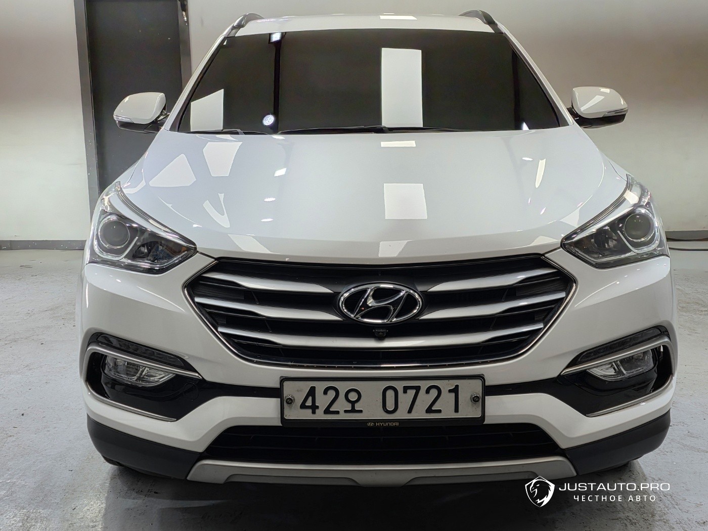 Автомобиль Hyundai Santafe