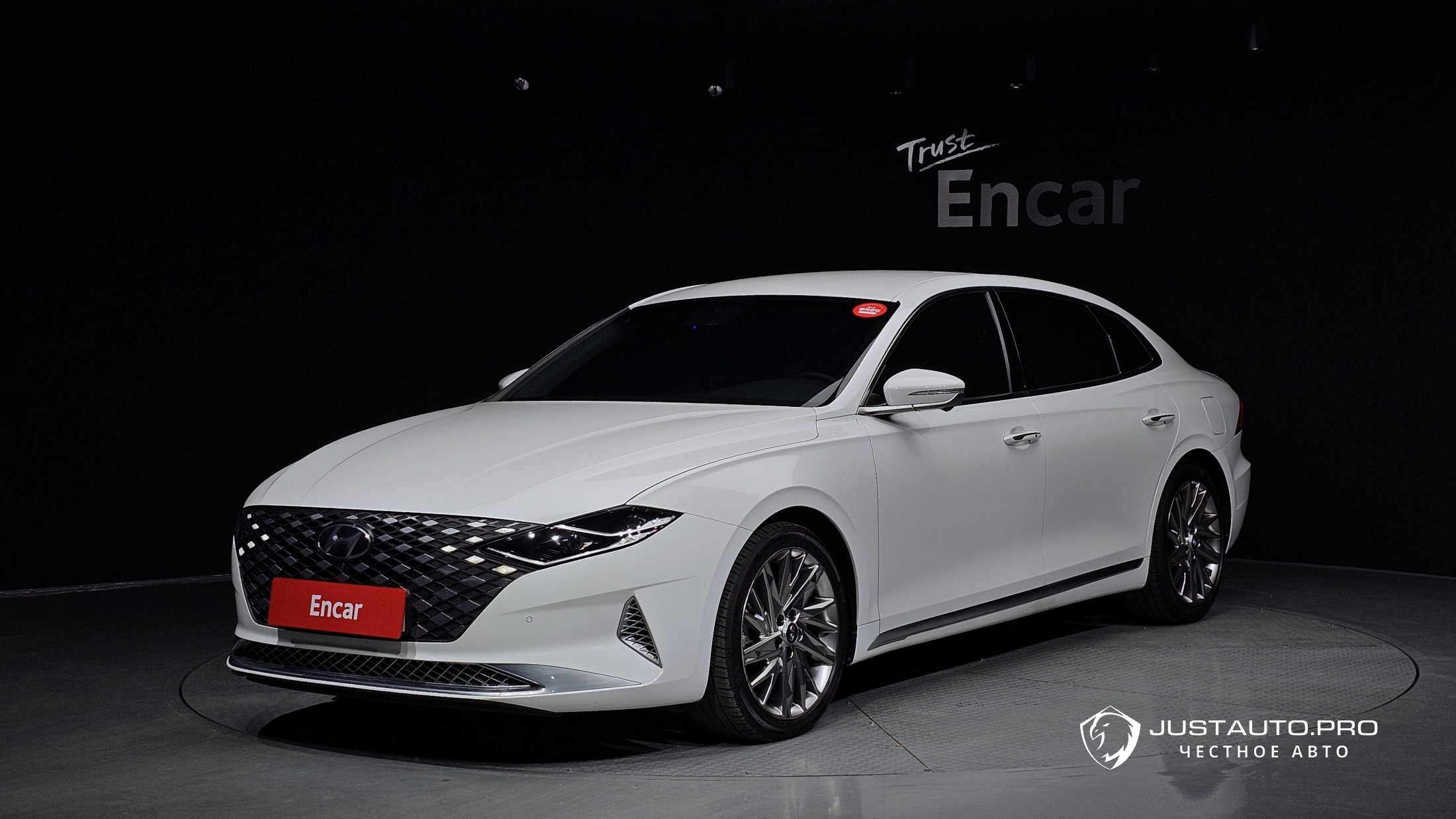 Автомобиль Hyundai Grandeur