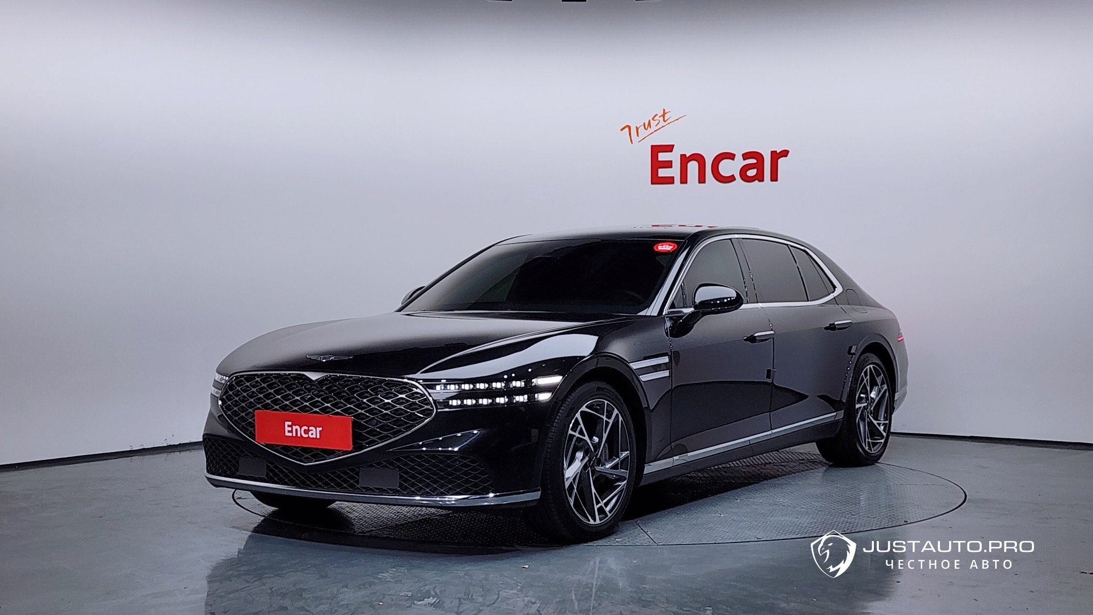 Автомобиль Genesis G90