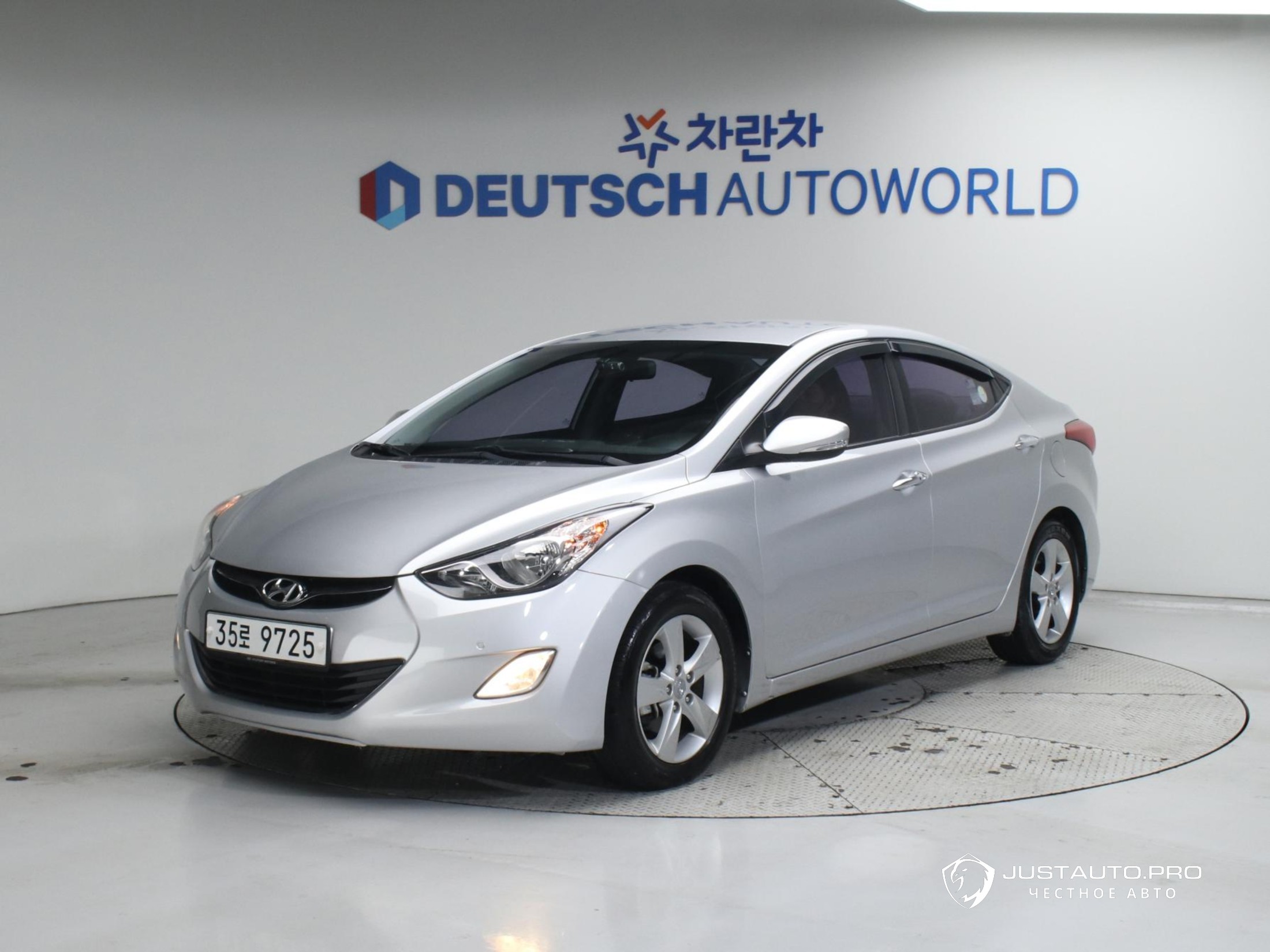 Автомобиль Hyundai AVANTE