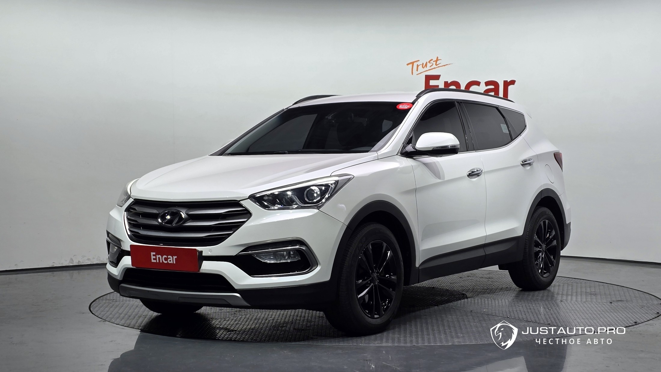 Автомобиль Hyundai Santafe