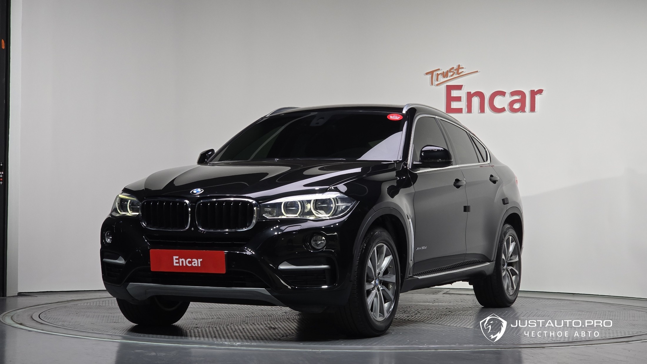 Автомобиль BMW X6