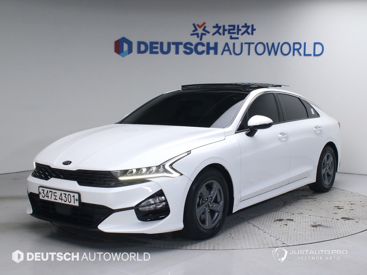 Автомобиль Kia K5