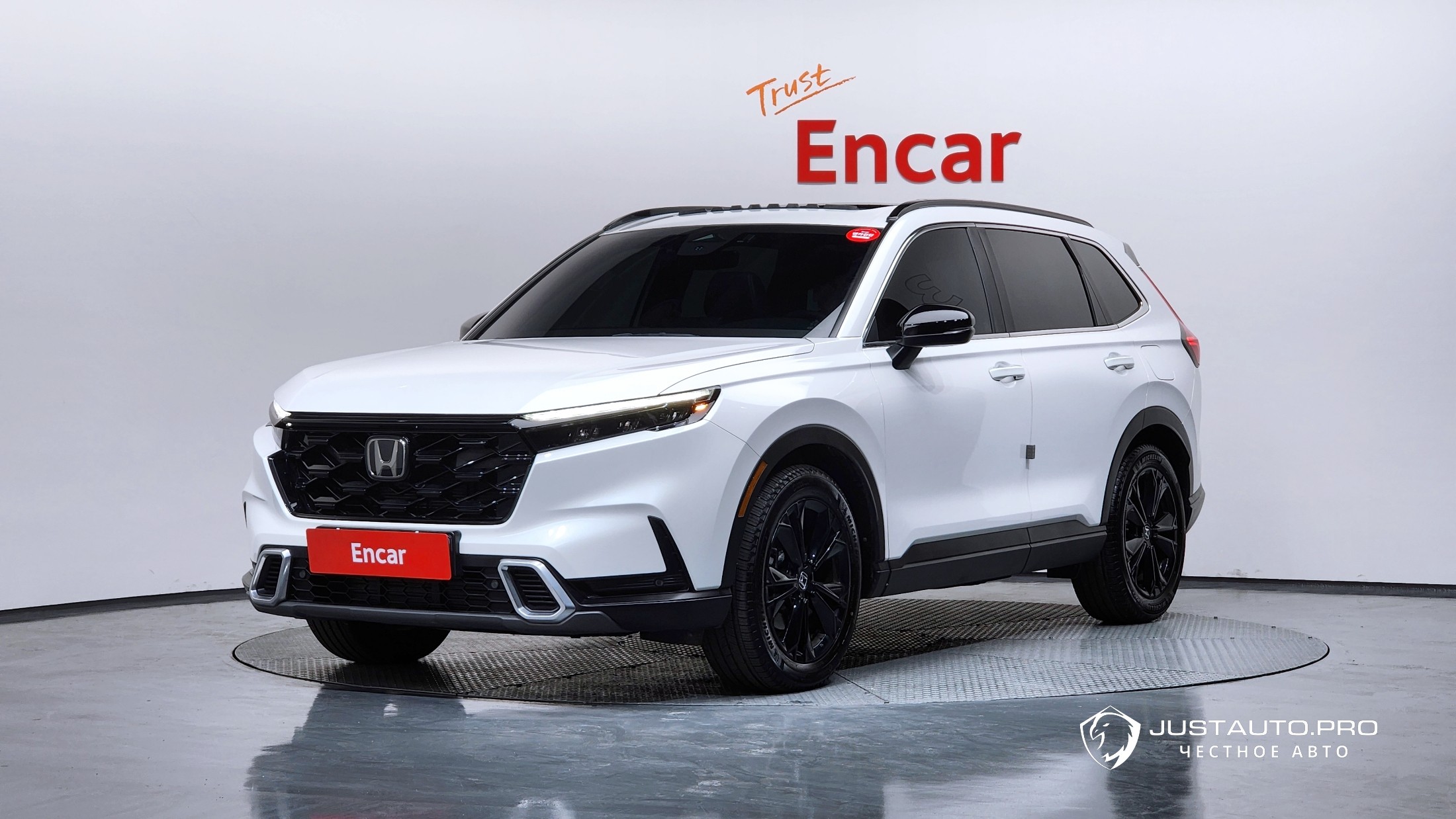 Автомобиль Honda CR-V