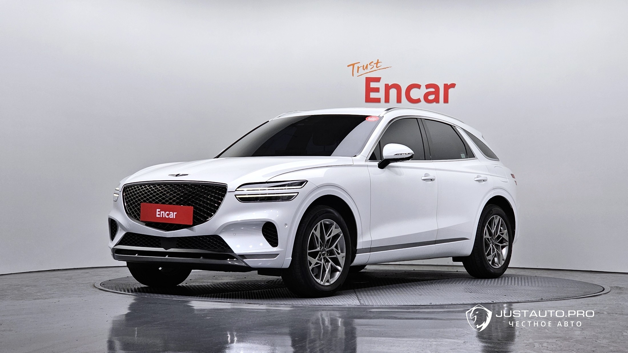 Автомобиль Genesis GV70