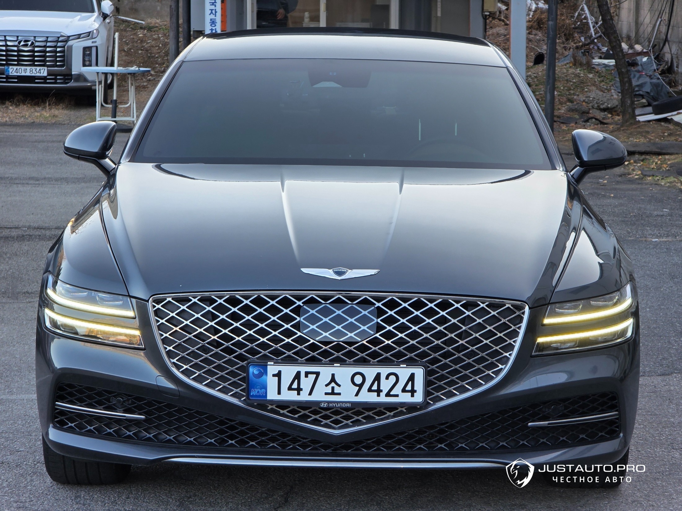 Автомобиль Genesis G80