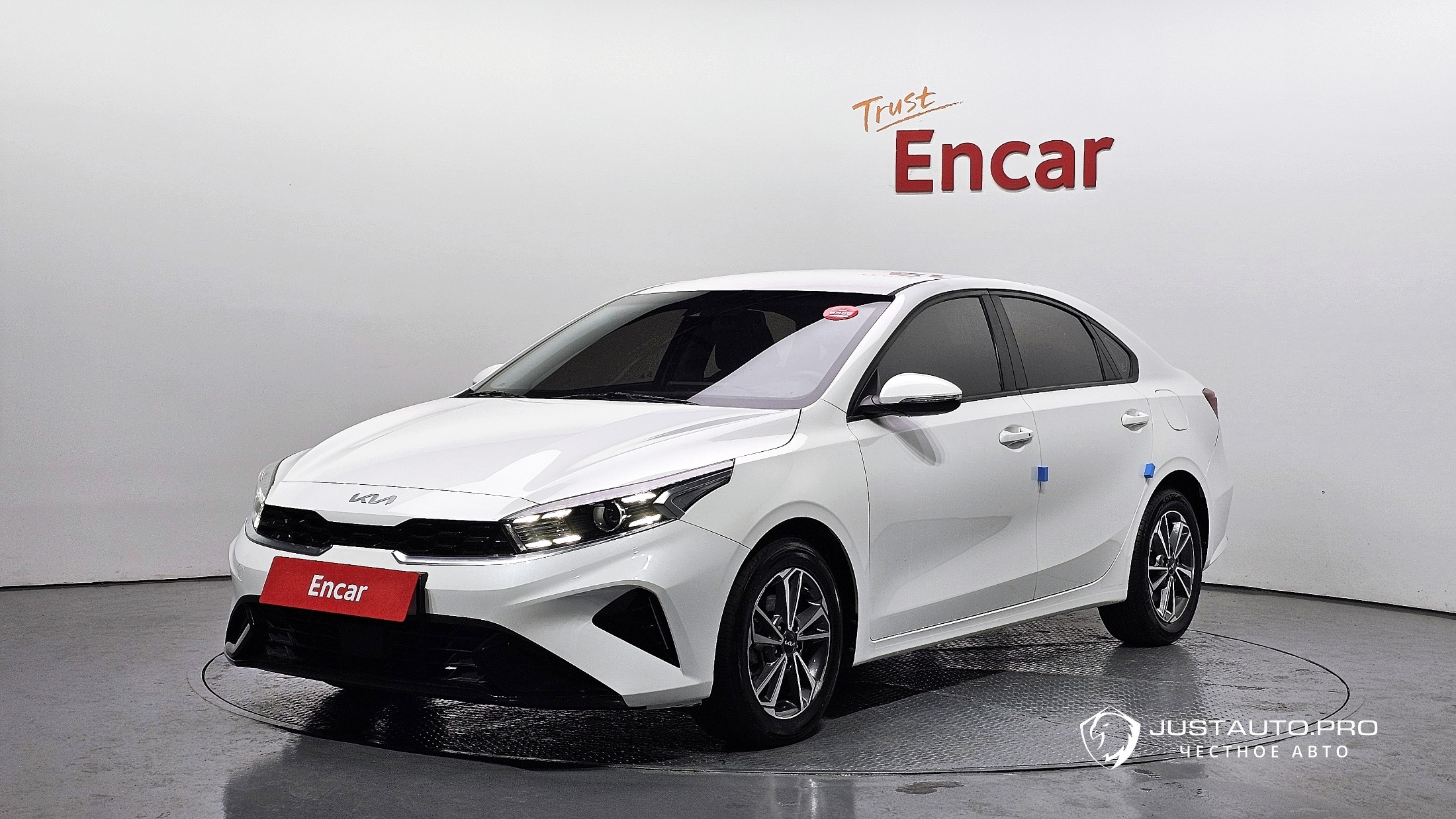 Автомобиль Kia K3