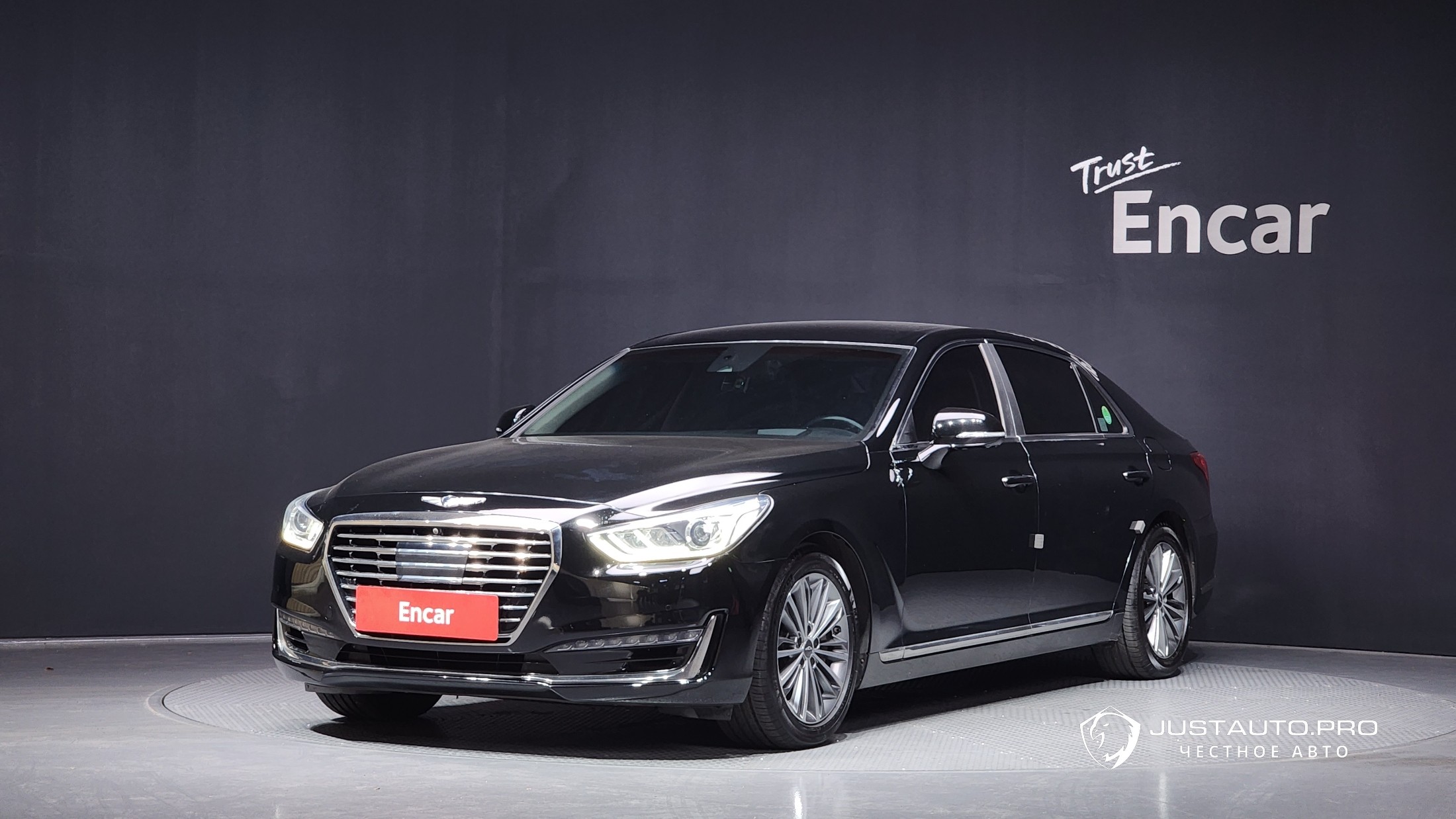 Автомобиль Genesis EQ900